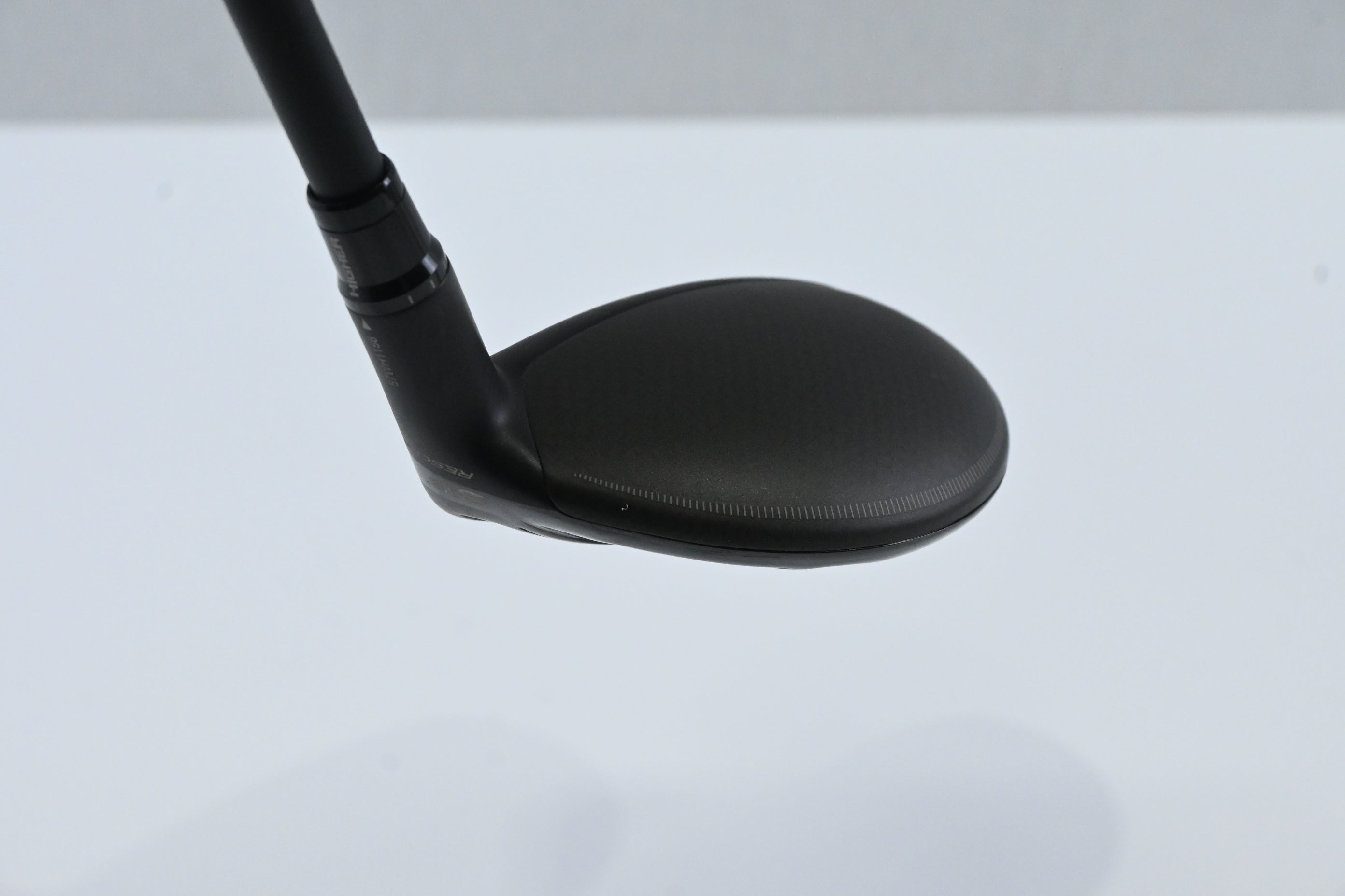 Taylormade Qi4D #3 Hybrid / 19 Degree / Regular Flex KBS Reax 65 Shaft