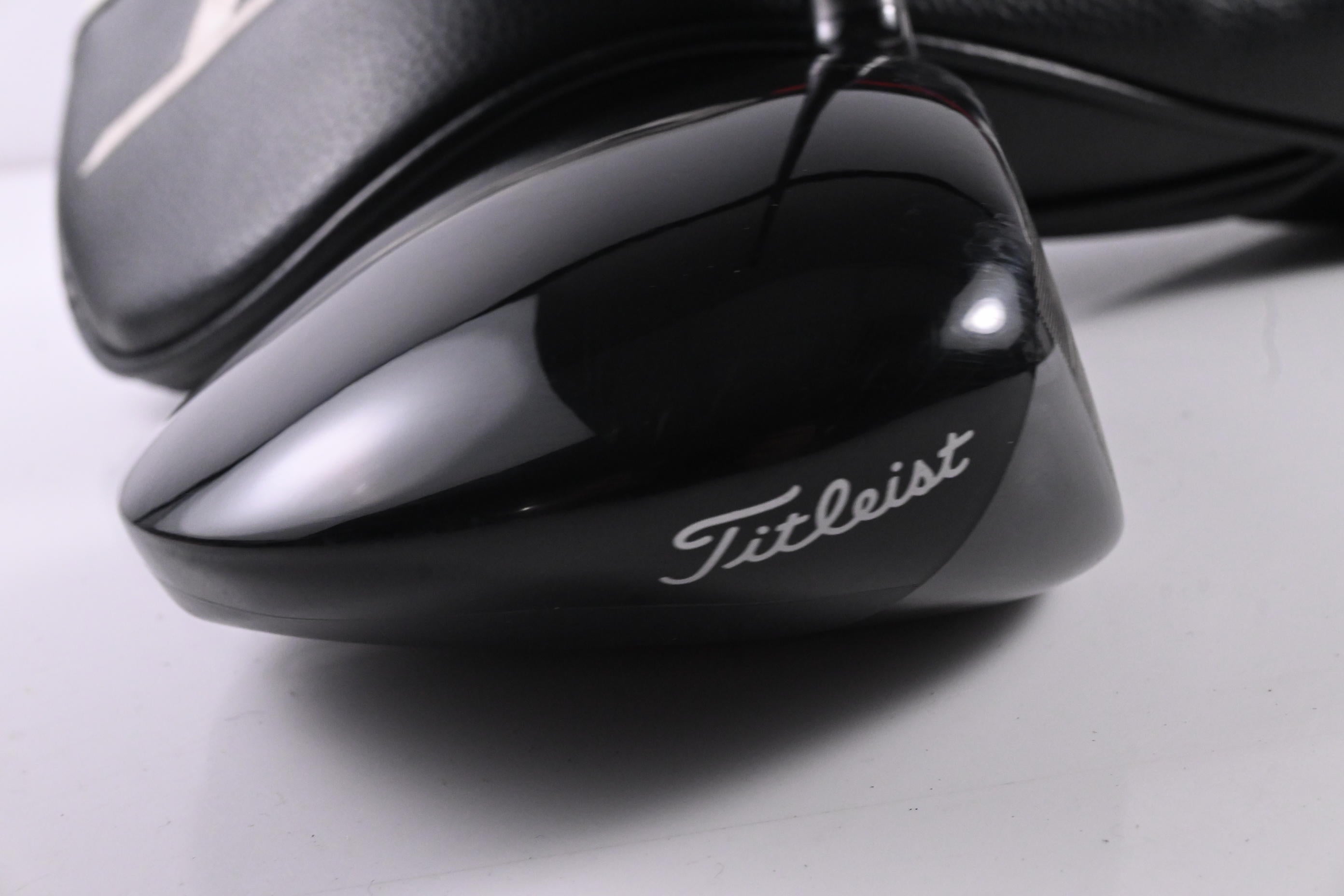 Titleist GT2 Driver / 10 Degree / X-Flex HZRDUS Gen5 Black 60 Shaft