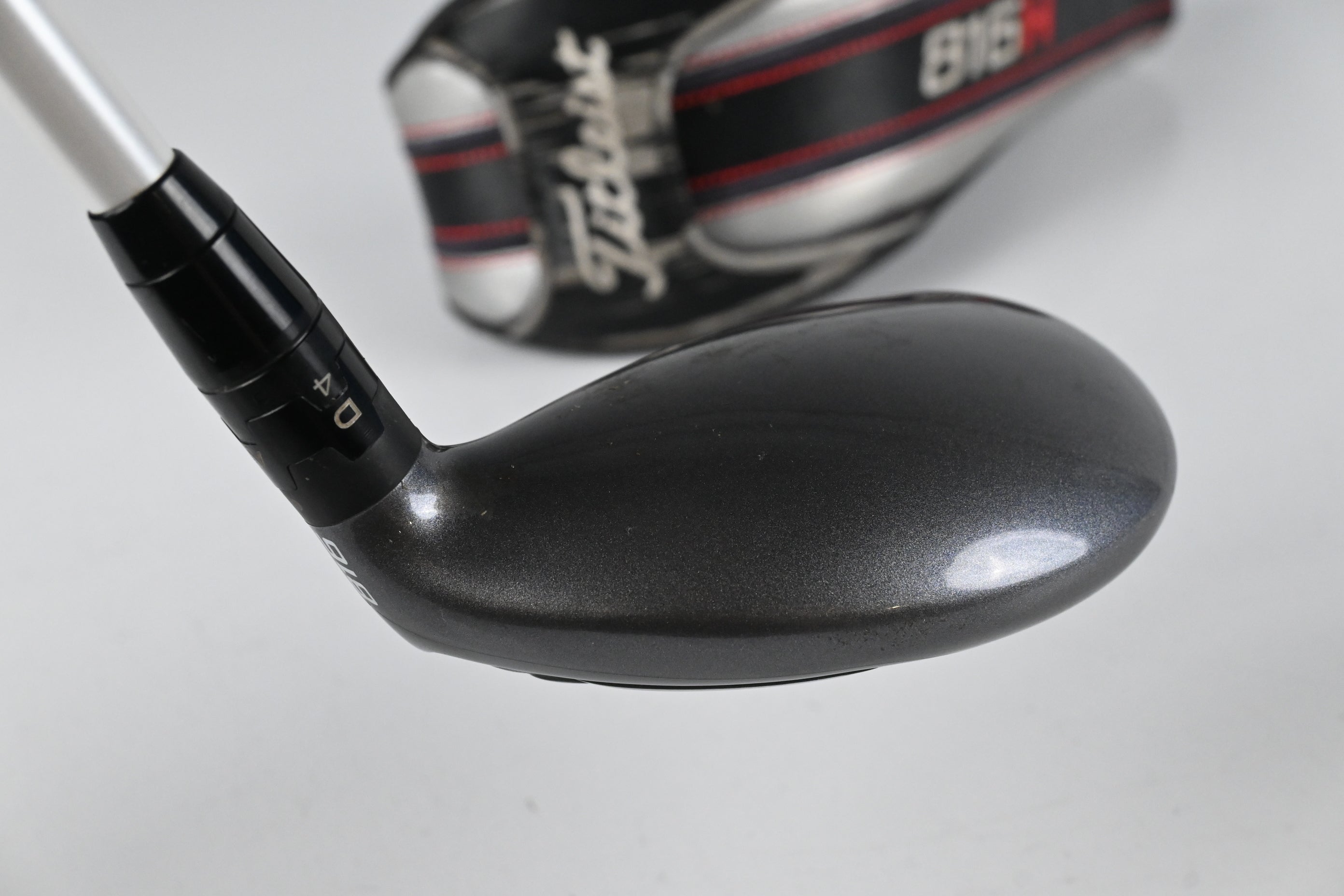 Titleist 816 H2 #3 Hybrid / 19 Degree / Stiff Flex Aldila Rogue Silver 110 MSI