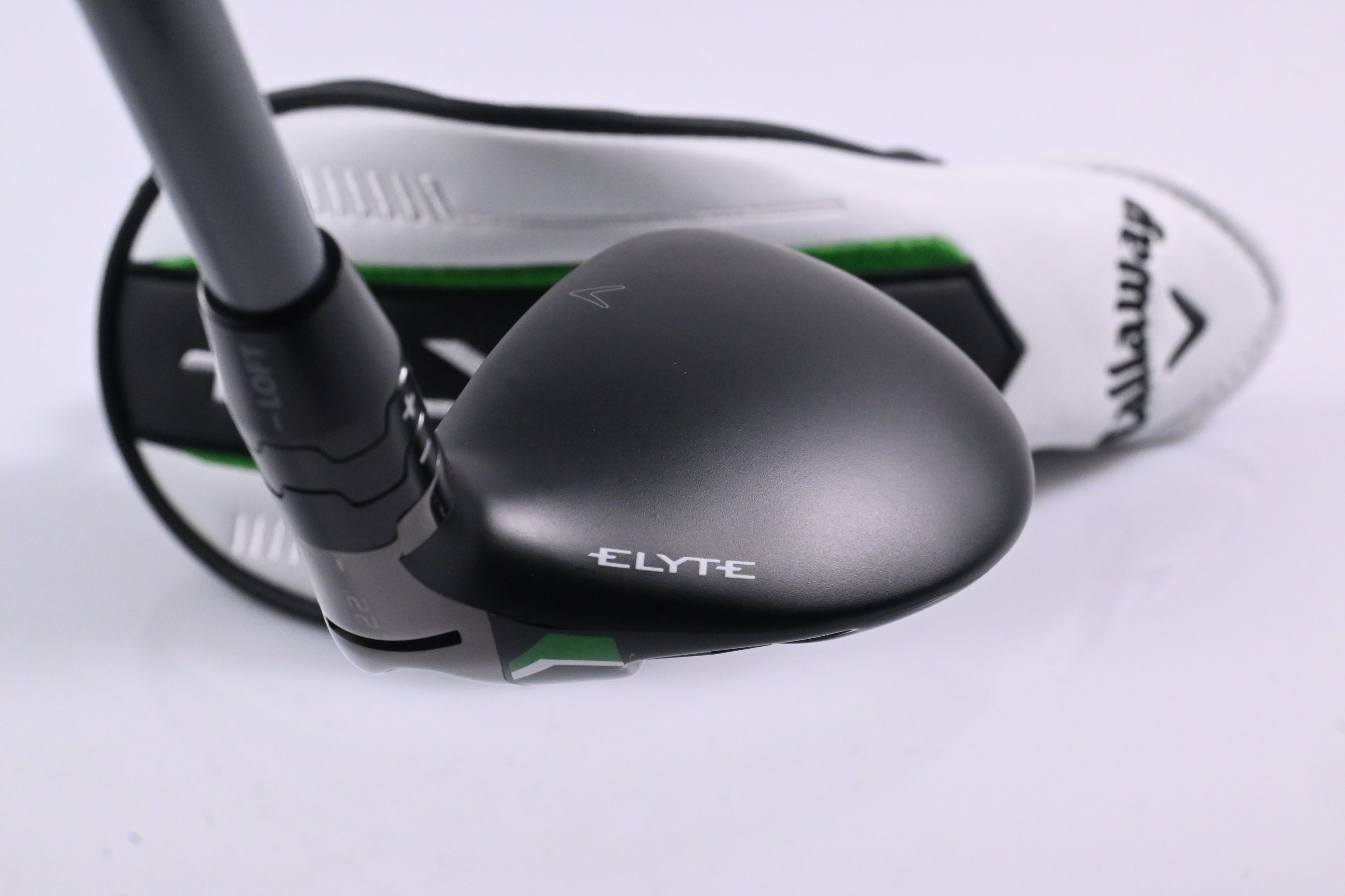Callaway Elyte #4 Hybrid / 22 Degree / Regular Flex Denali Charcoal 60 Shaft