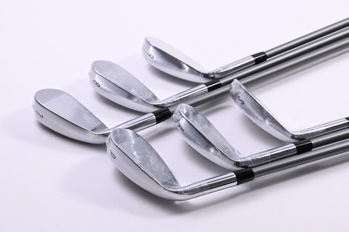 Callaway Quantum Max OS Irons / 7-PW+GW+SW / Regular Flex Denali Silver 60