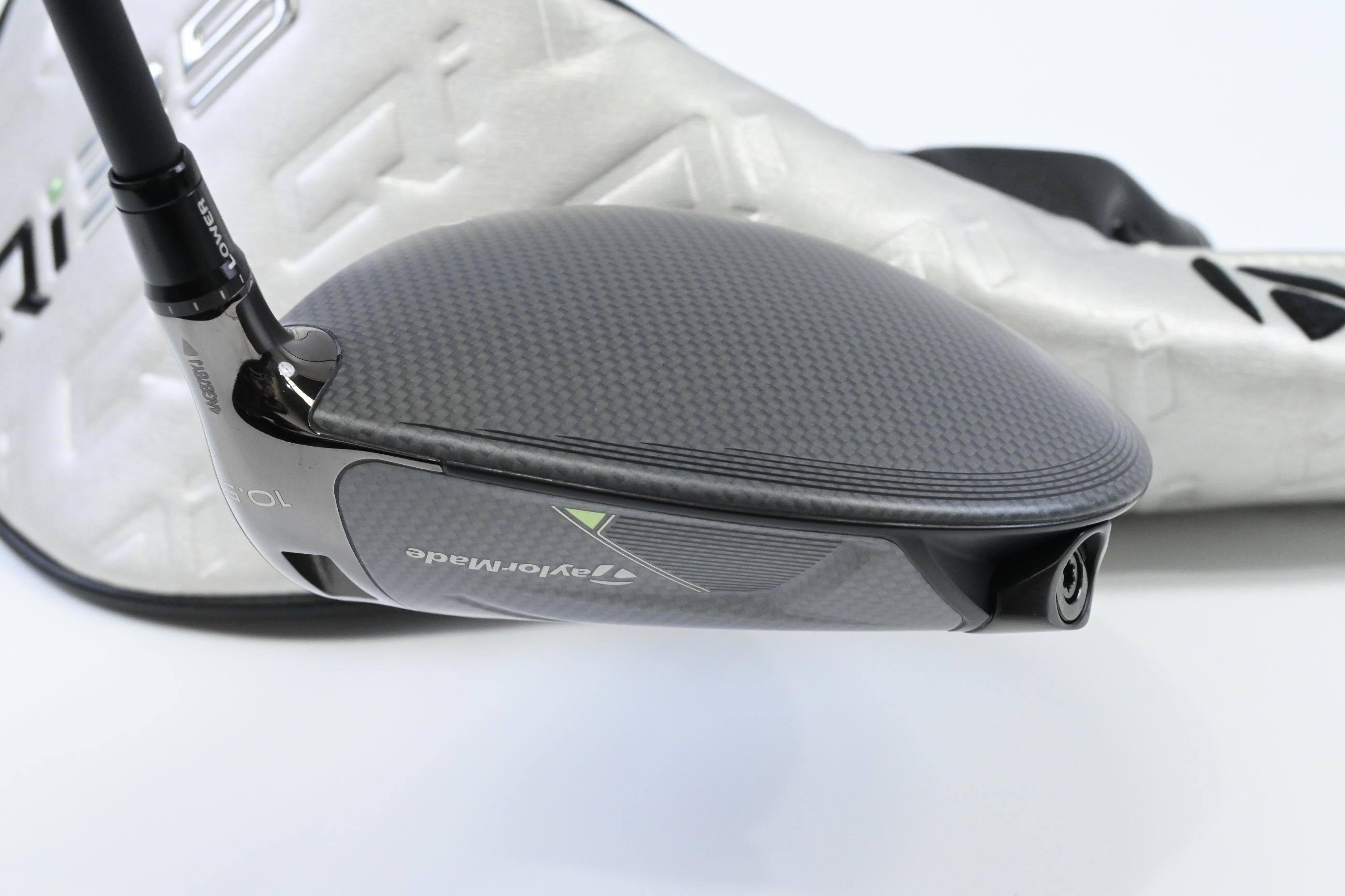 Taylormade Qi35 Driver / 10.5 Degree / Senior Flex Vanquish 4 Shaft