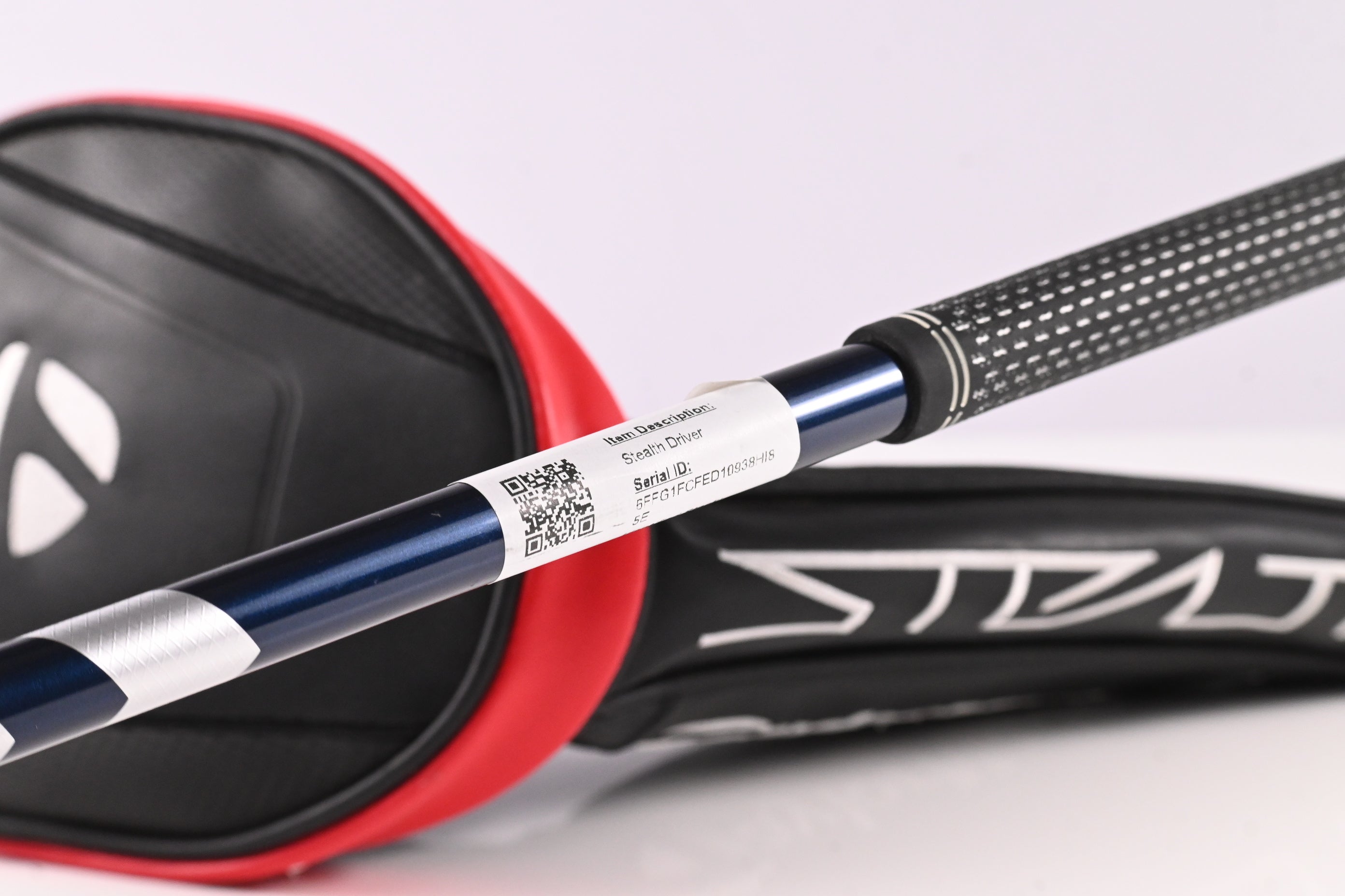 Left Hand Taylormade Stealth HD Driver / 9 Degree / Stiff Flex Ventus Blue 5