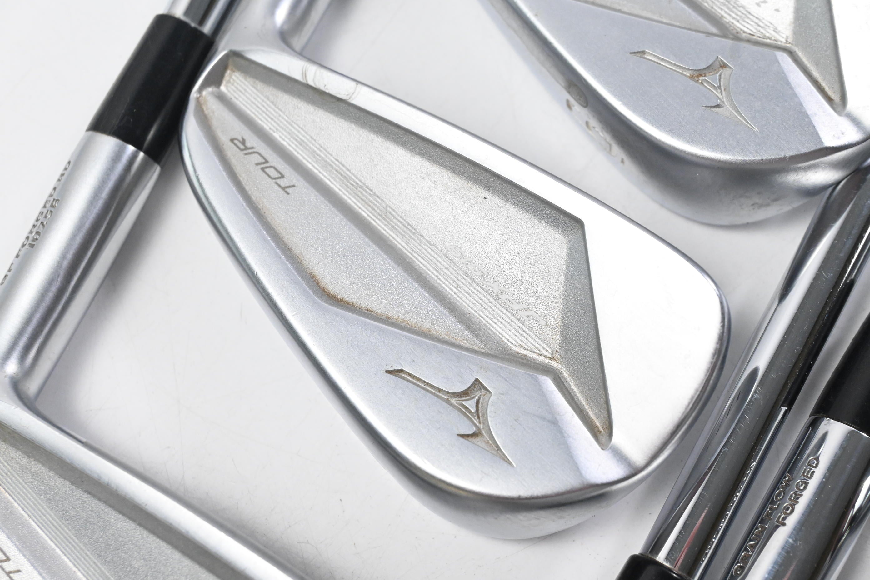 Mizuno MP-69/JPX 919 Tour Combo Irons / 4-PW / Stiff Flex KBS Tour Shafts