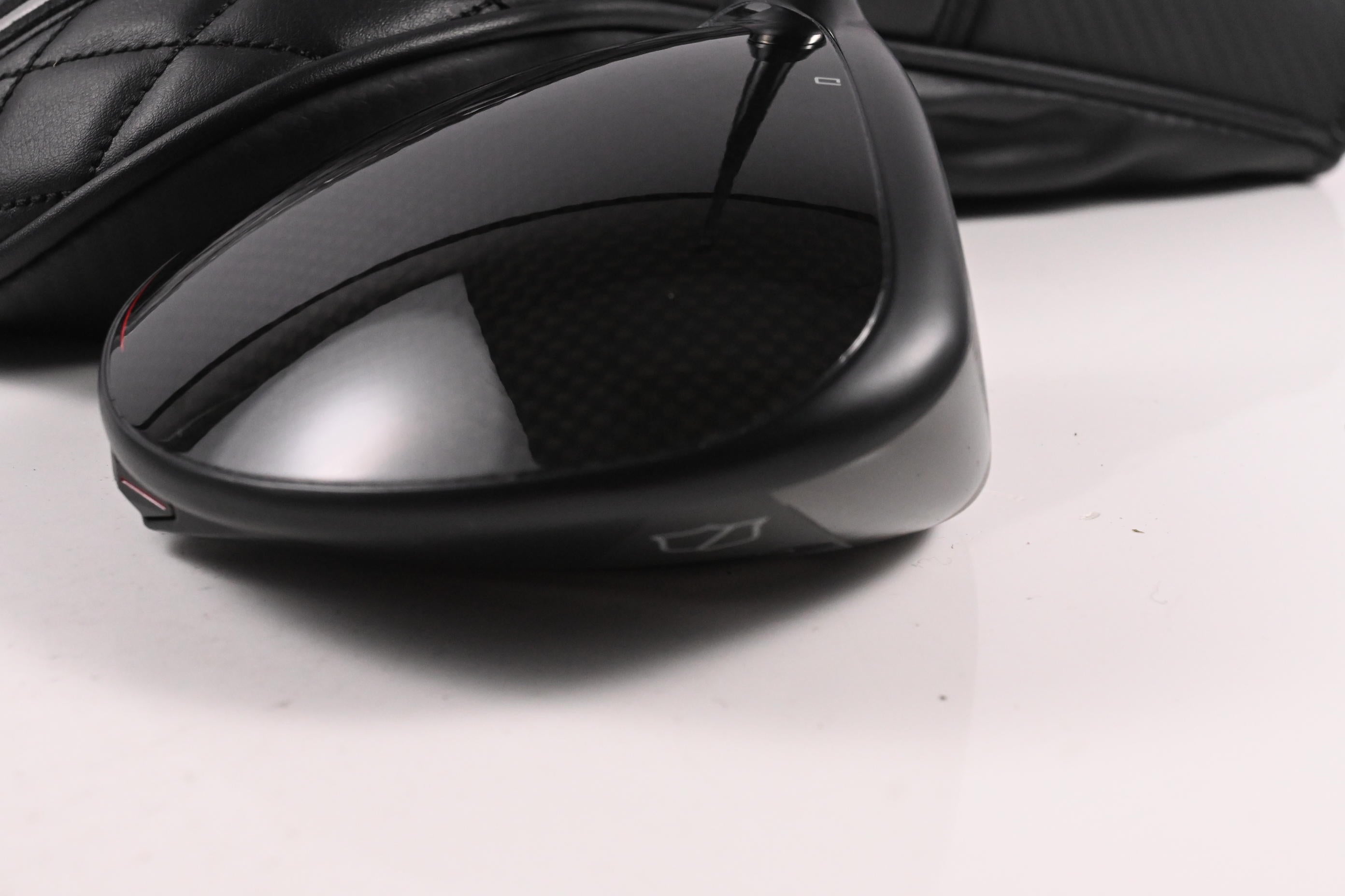 Wilson DYNAPWR Max+ Driver / 10.5 Degree / Stiff Flex Denali Black 60 Shaft