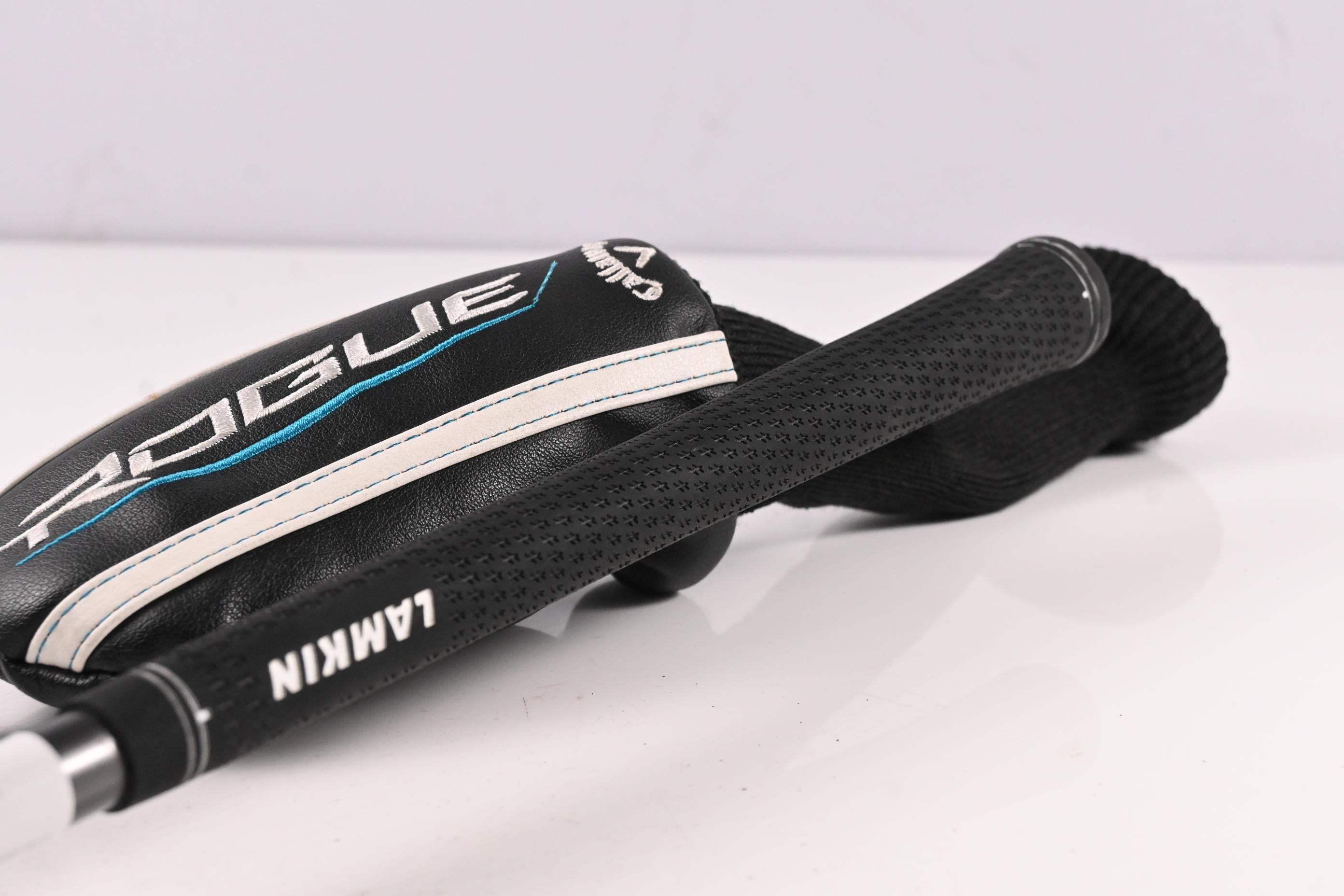 Callaway Rogue #5 Hybrid / 24 Degree / Regular Flex Aldila Synergy Blue 60 Shaft