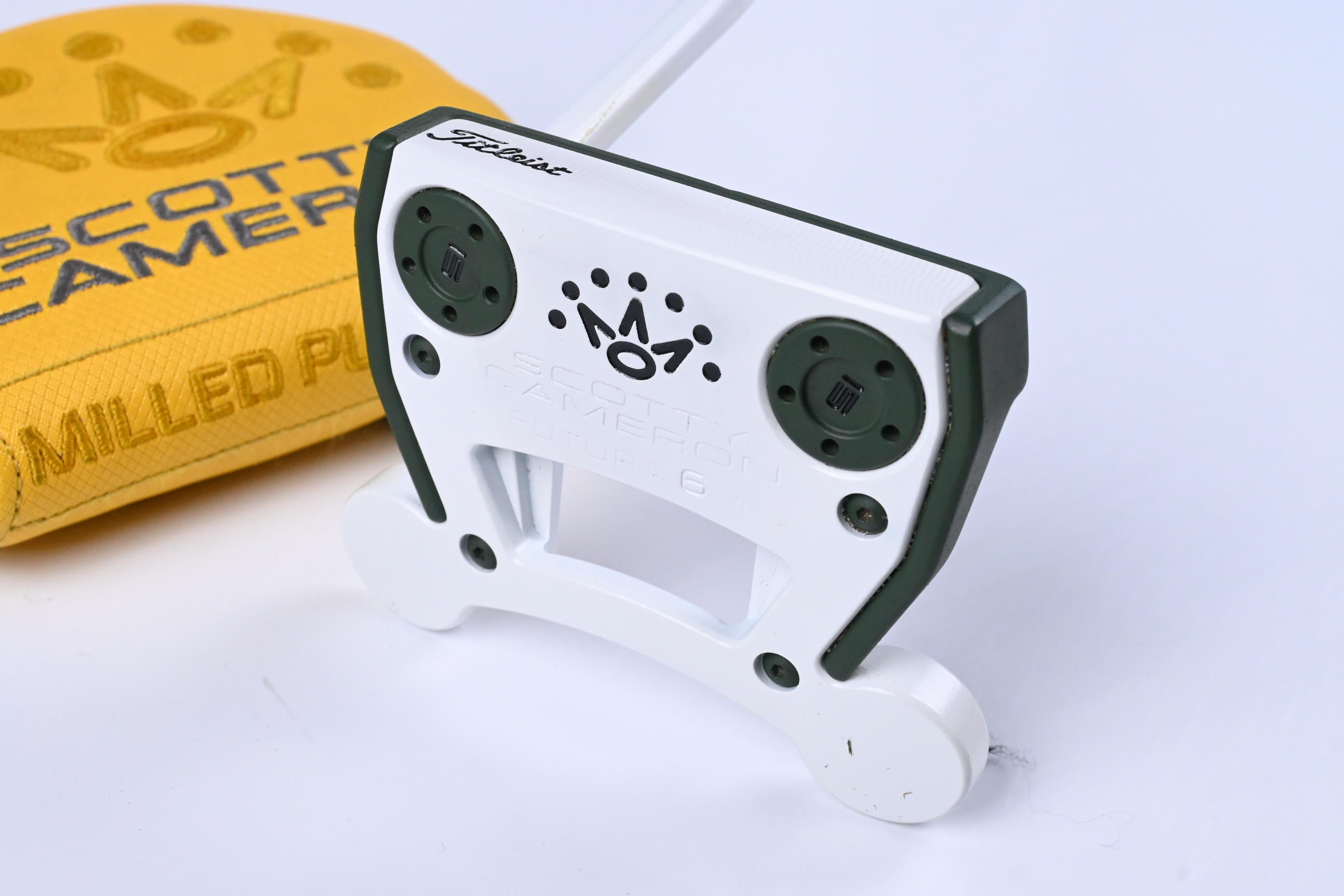 Left Hand Scotty Cameron Futura 2017 6M Putter / 34 Inch / Refurbished