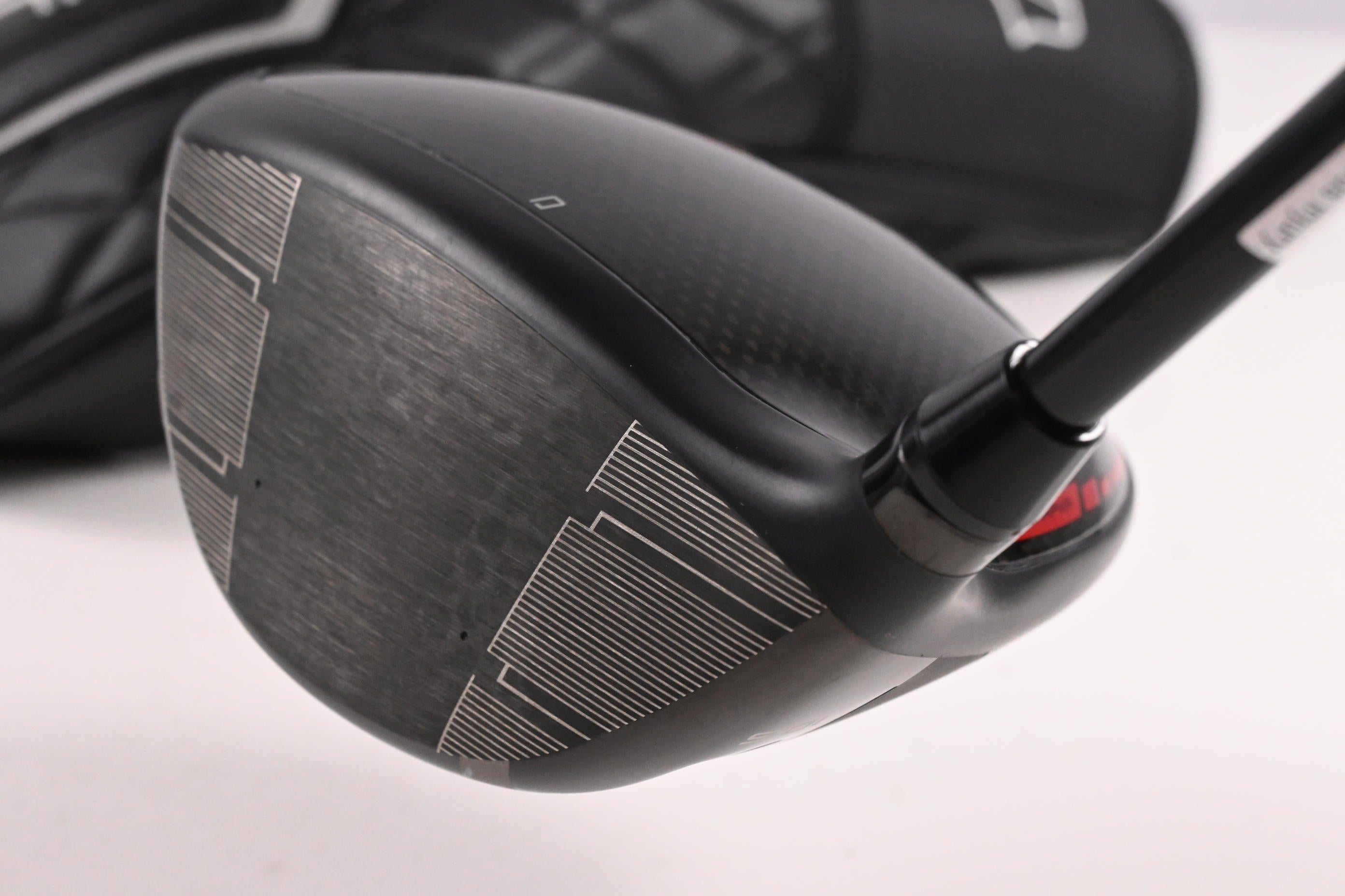 Wilson DYNAPWR Max+ Driver / 10.5 Degree / Stiff Flex Denali Black 60 Shaft