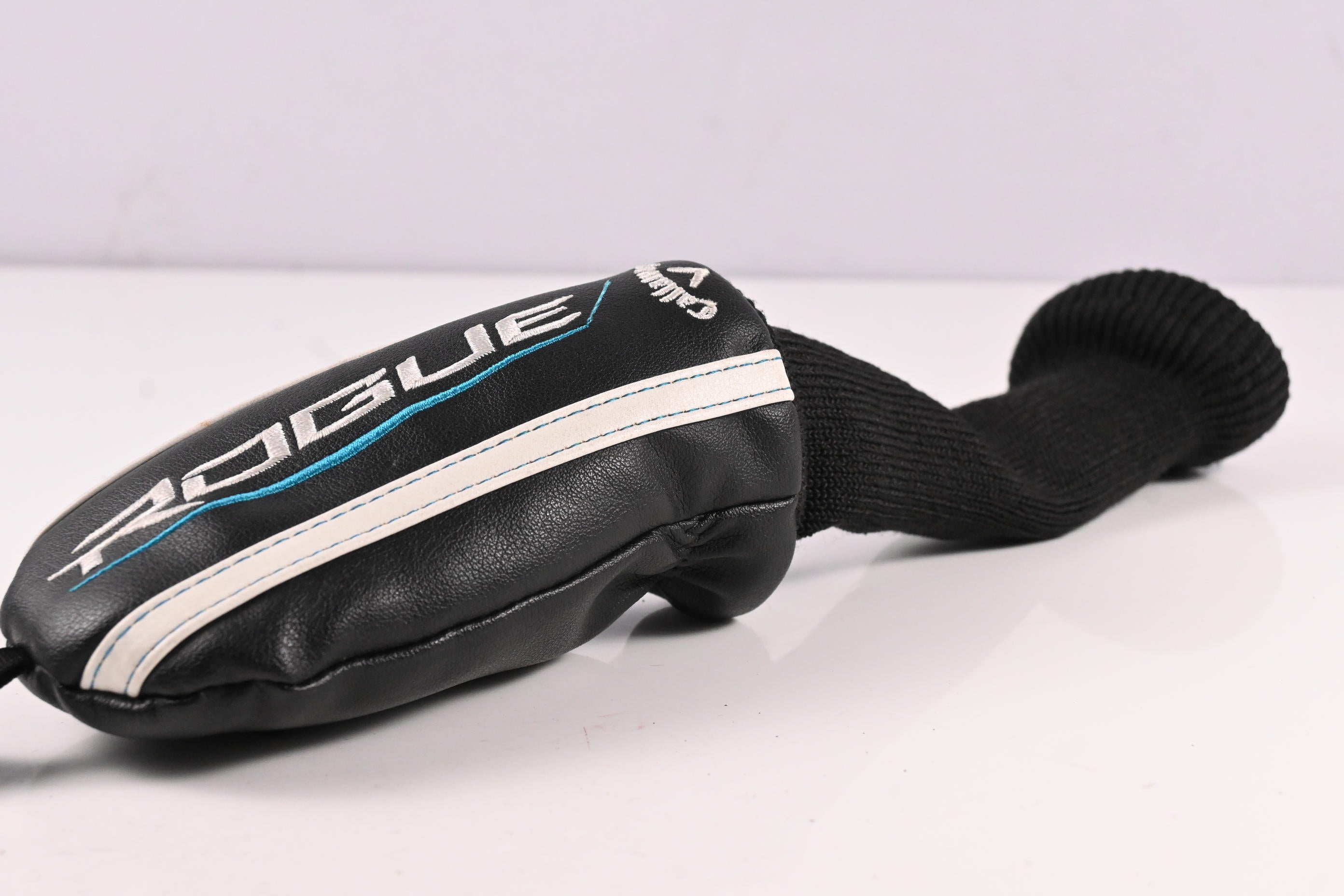 Callaway Rogue #5 Hybrid / 24 Degree / Regular Flex Aldila Synergy Blue 60 Shaft
