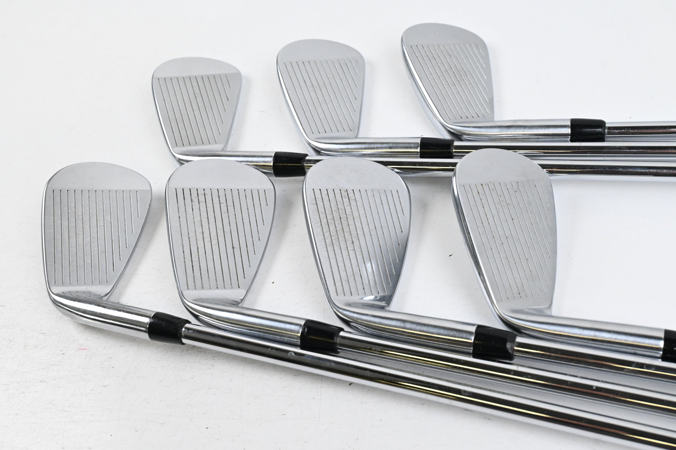 Titleist T200 2021 Irons / 5-PW+GW / Regular Flex AMT R300 Black Shafts