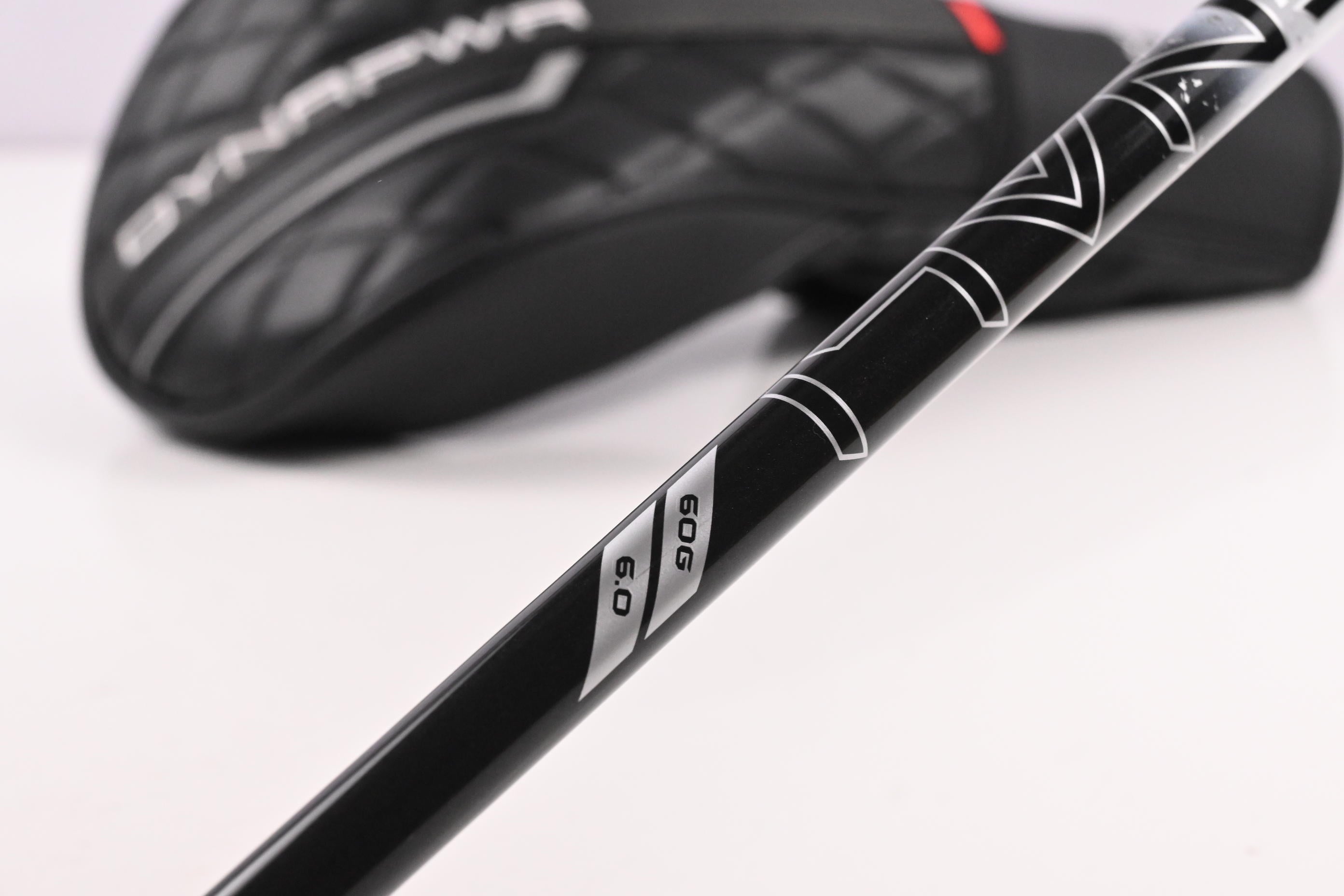 Wilson DYNAPWR Max+ Driver / 10.5 Degree / Stiff Flex Denali Black 60 Shaft