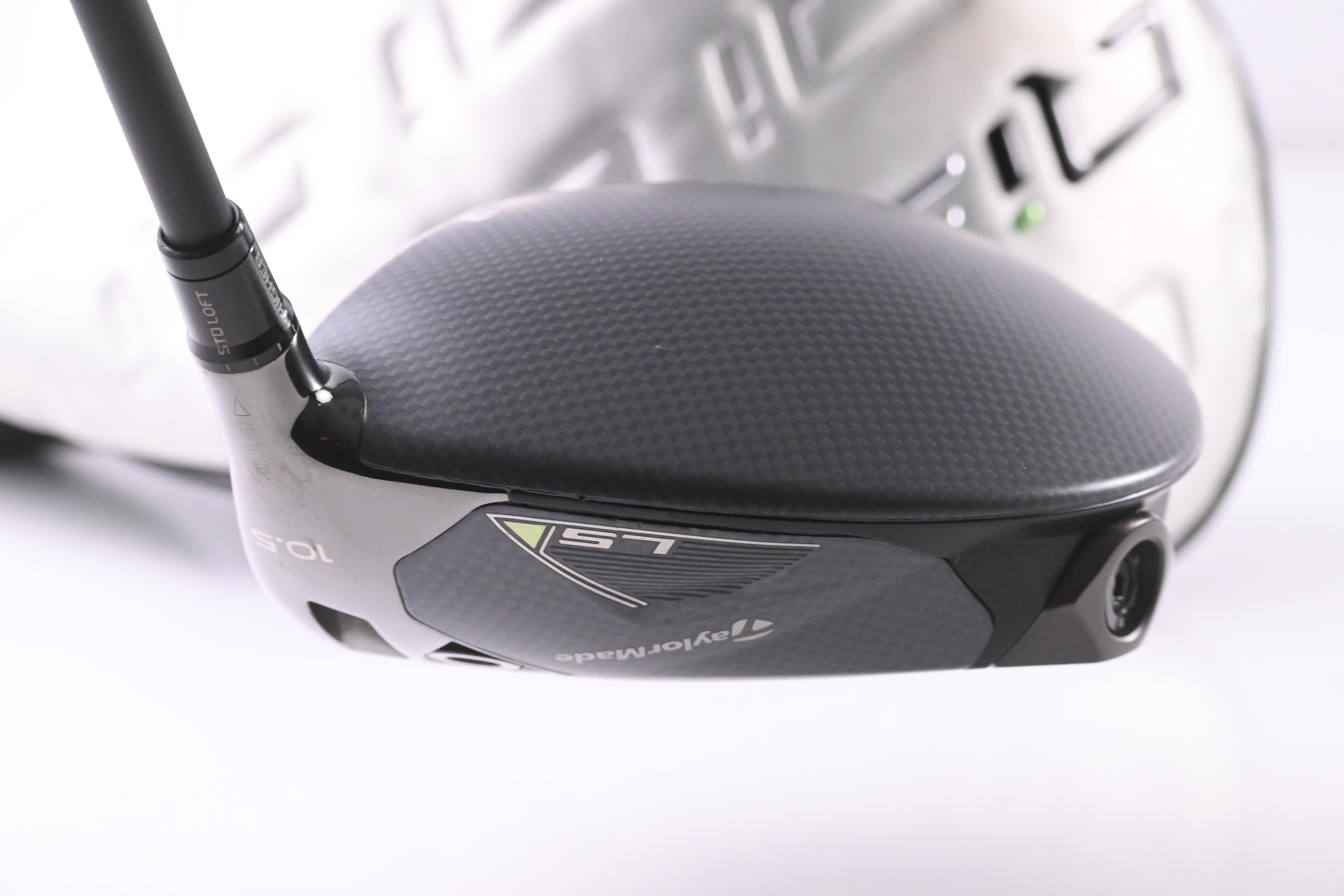 Taylormade Qi35 LS Driver / 10.5 Degree / Stiff Flex Kai'li Dark Waves White 60