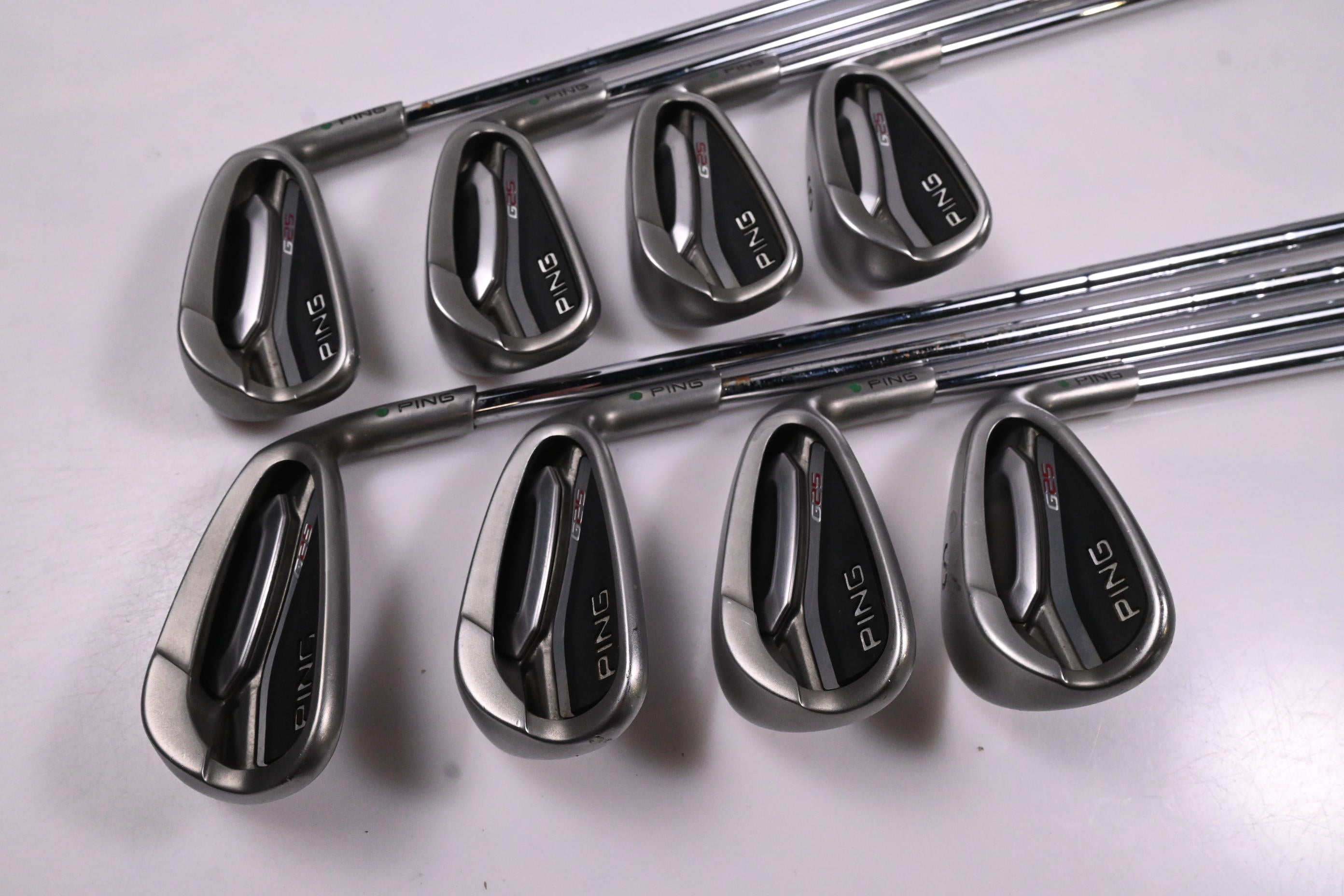 Ping G25 Irons / 5-PW+GW+SW / Green Dot / Regular Flex Ping CFS Shafts