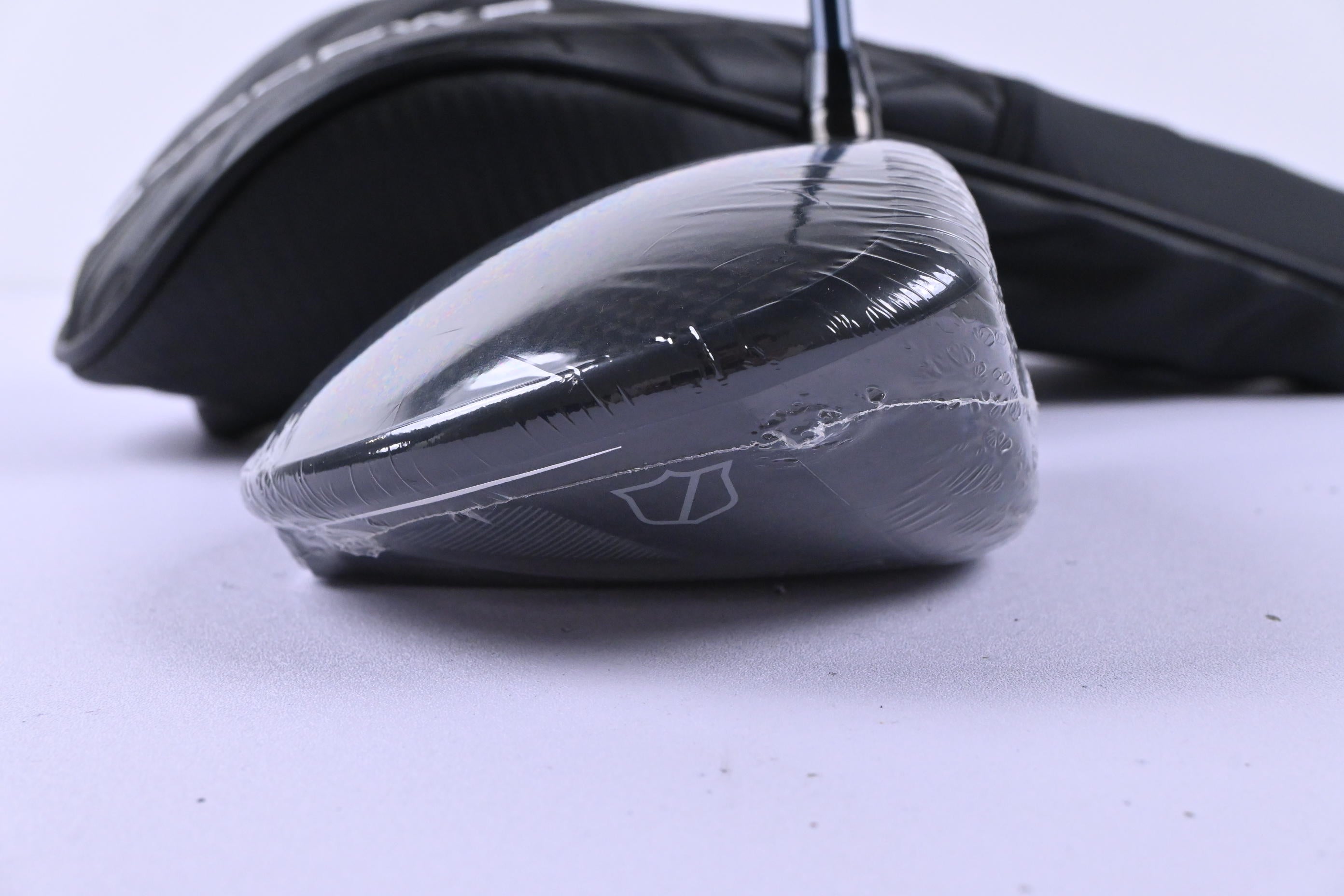 Wilson DYNAPWR Carbon Driver / 10.5 Degree / Stiff Flex Ventus TR Blue 5 Shaft