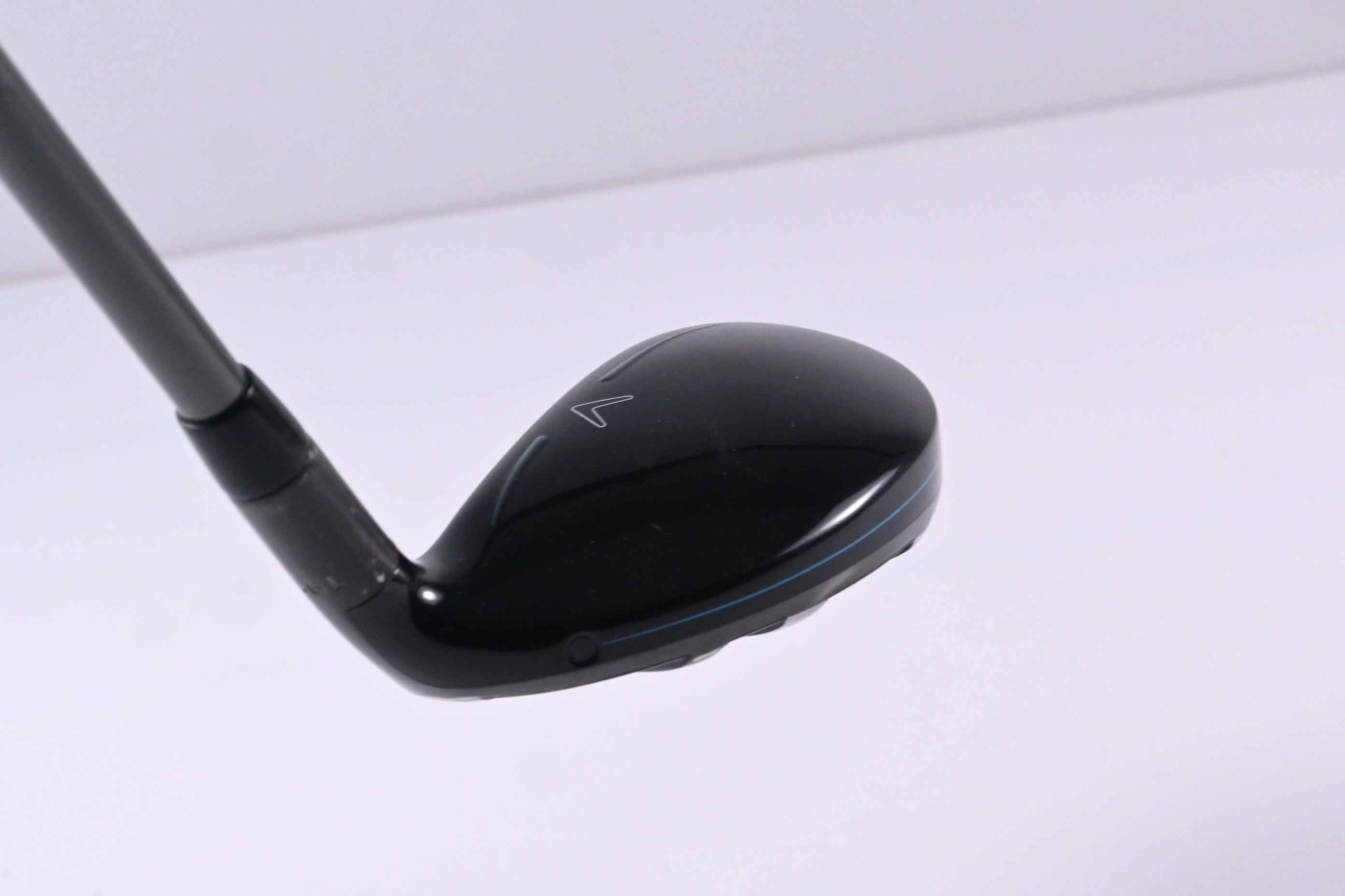 Callaway Rogue #3 Hybrid / 19 Degree / Stiff Flex Aldila Synergy Blue 60 Shaft