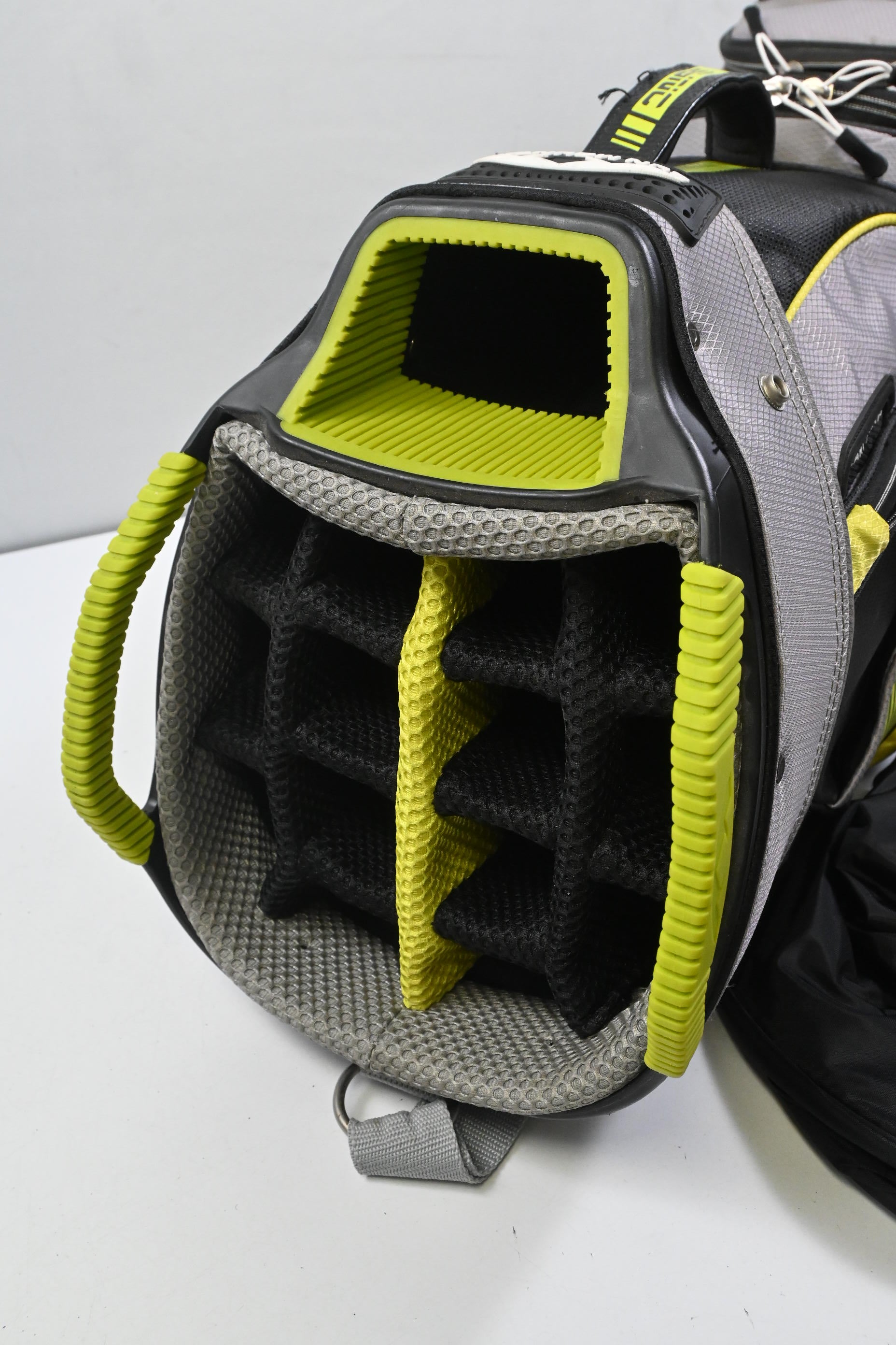Sun Mountain SYNC Cart Bag / 15-Way Divider / Black, Silver & Neon