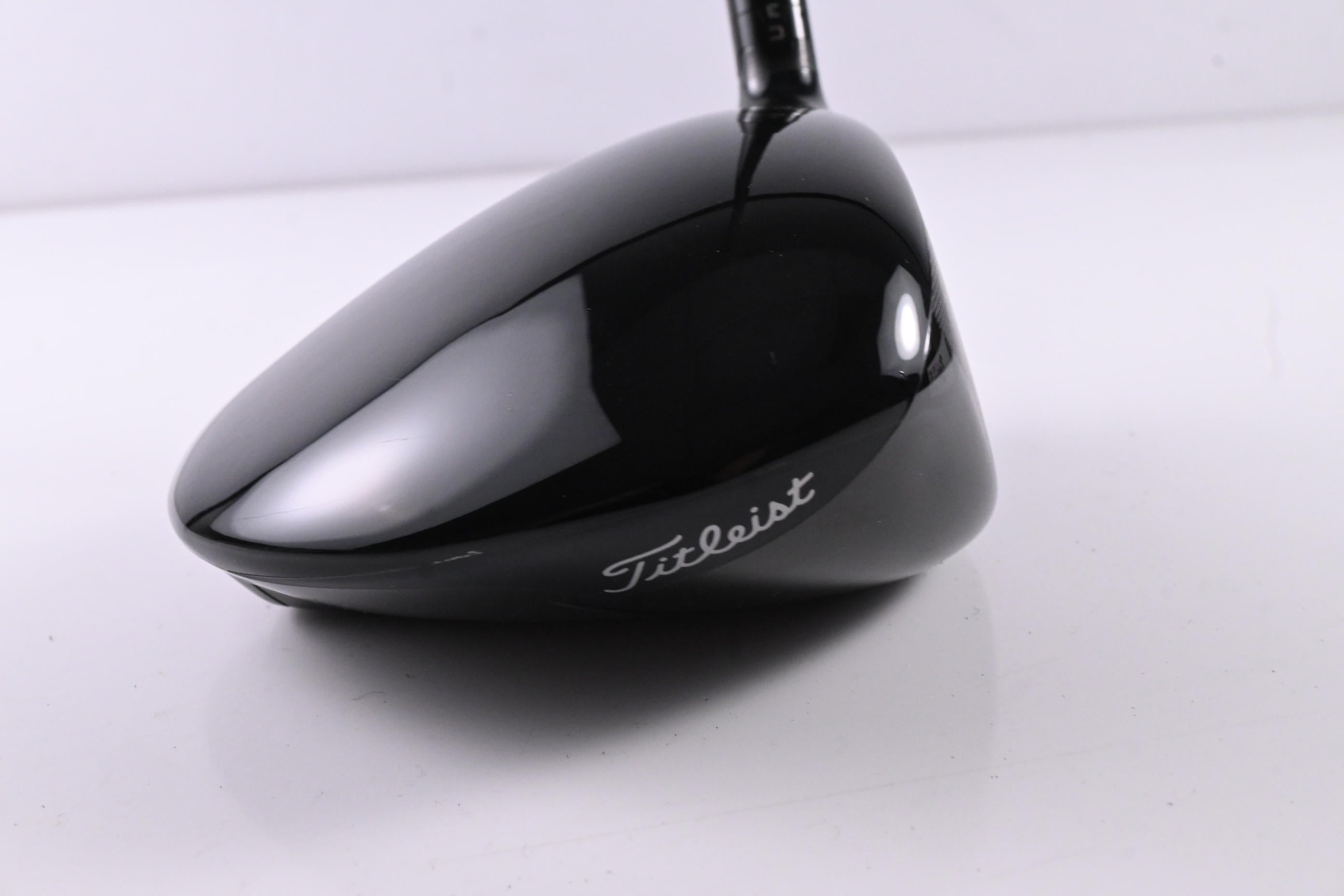 Titleist TSR2 Driver / 10 Degree / Stiff Flex HZRDUS Gen4 Black 60 Shaft