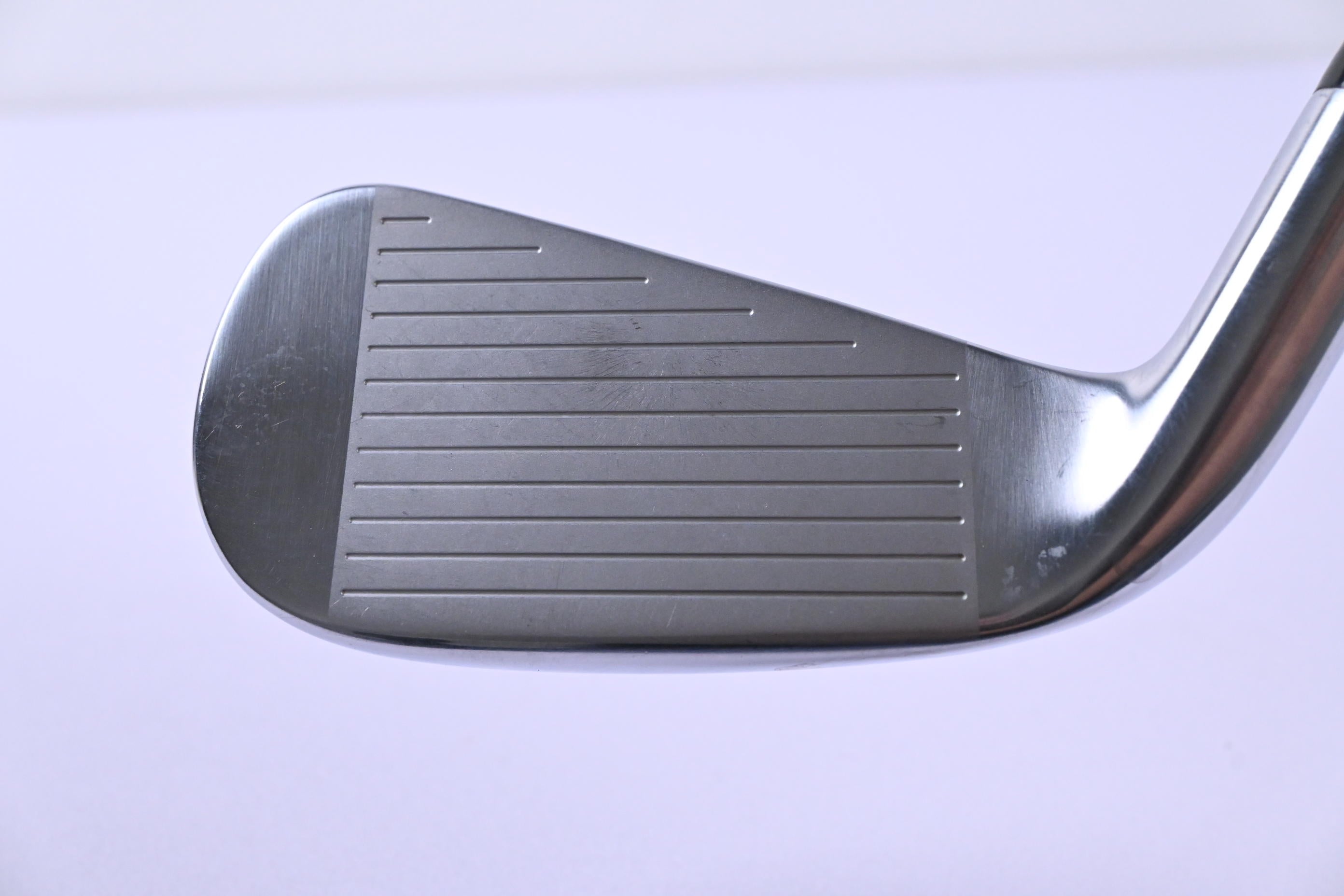 Titleist U505 2023 #3 Hybrid / 20 Degree / Stiff Flex HZRDUS Gen4 Black 80 Shaft