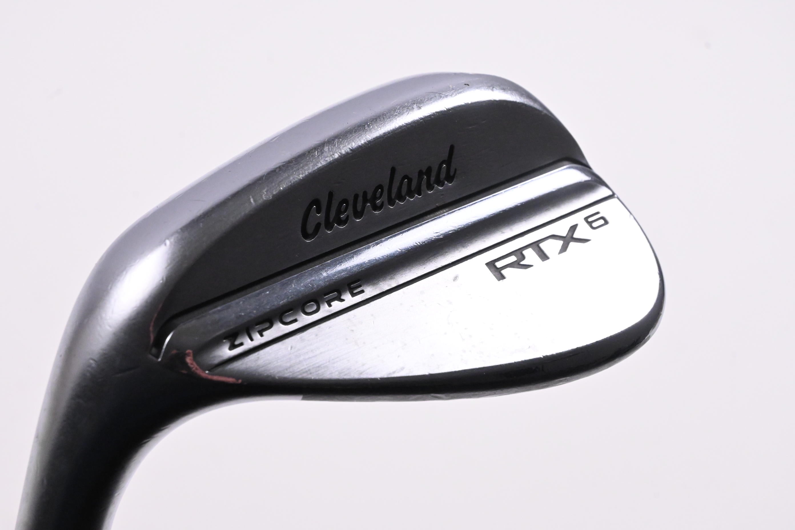 Left Hand Cleveland RTX 6 Gap Wedge / 52 Degree / Wedge Flex Dynamic Gold
