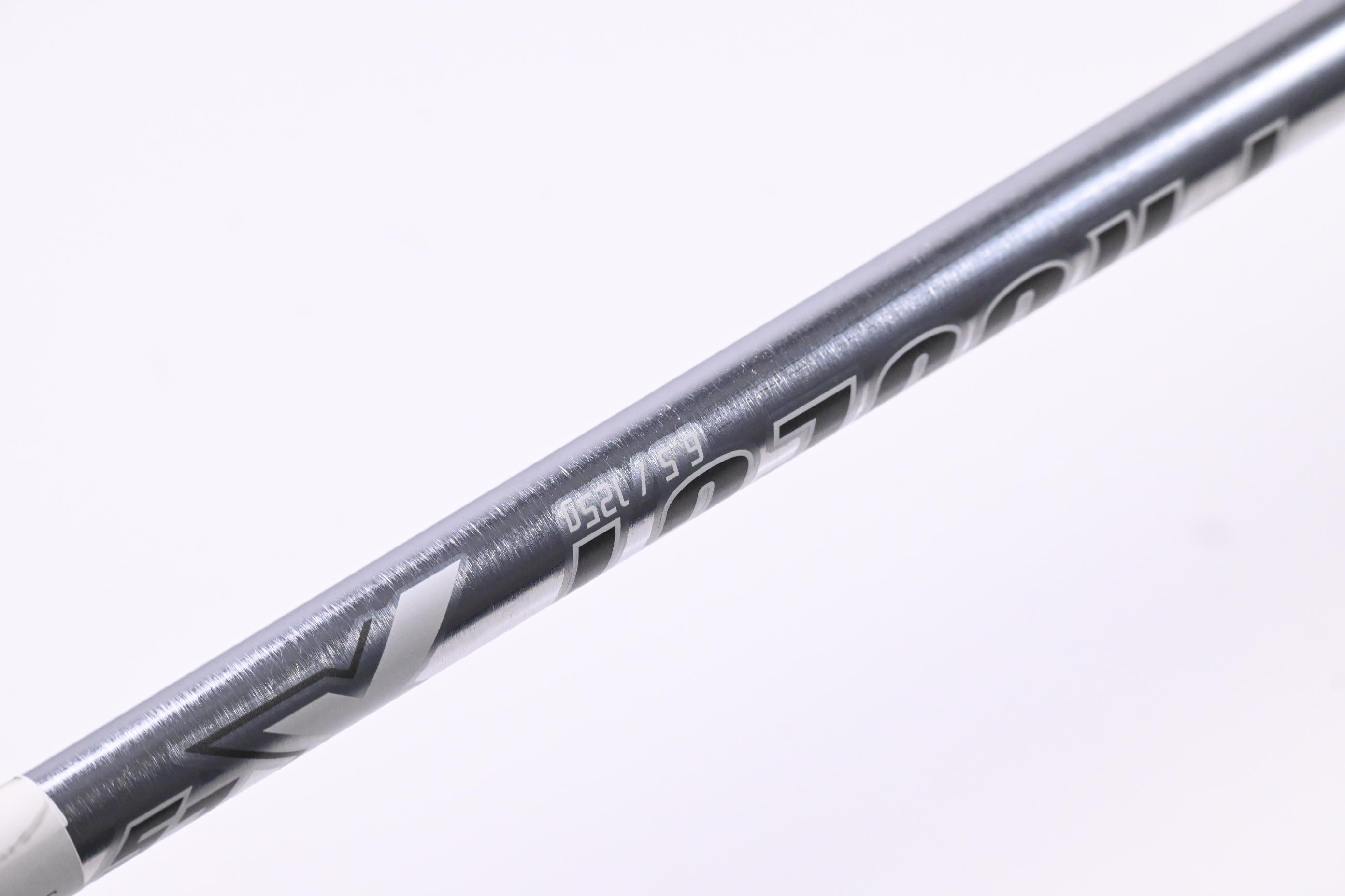 Mizuno T22 Pitching Wedge / 47 Degree / X-Flex Project X LS 125 Shaft