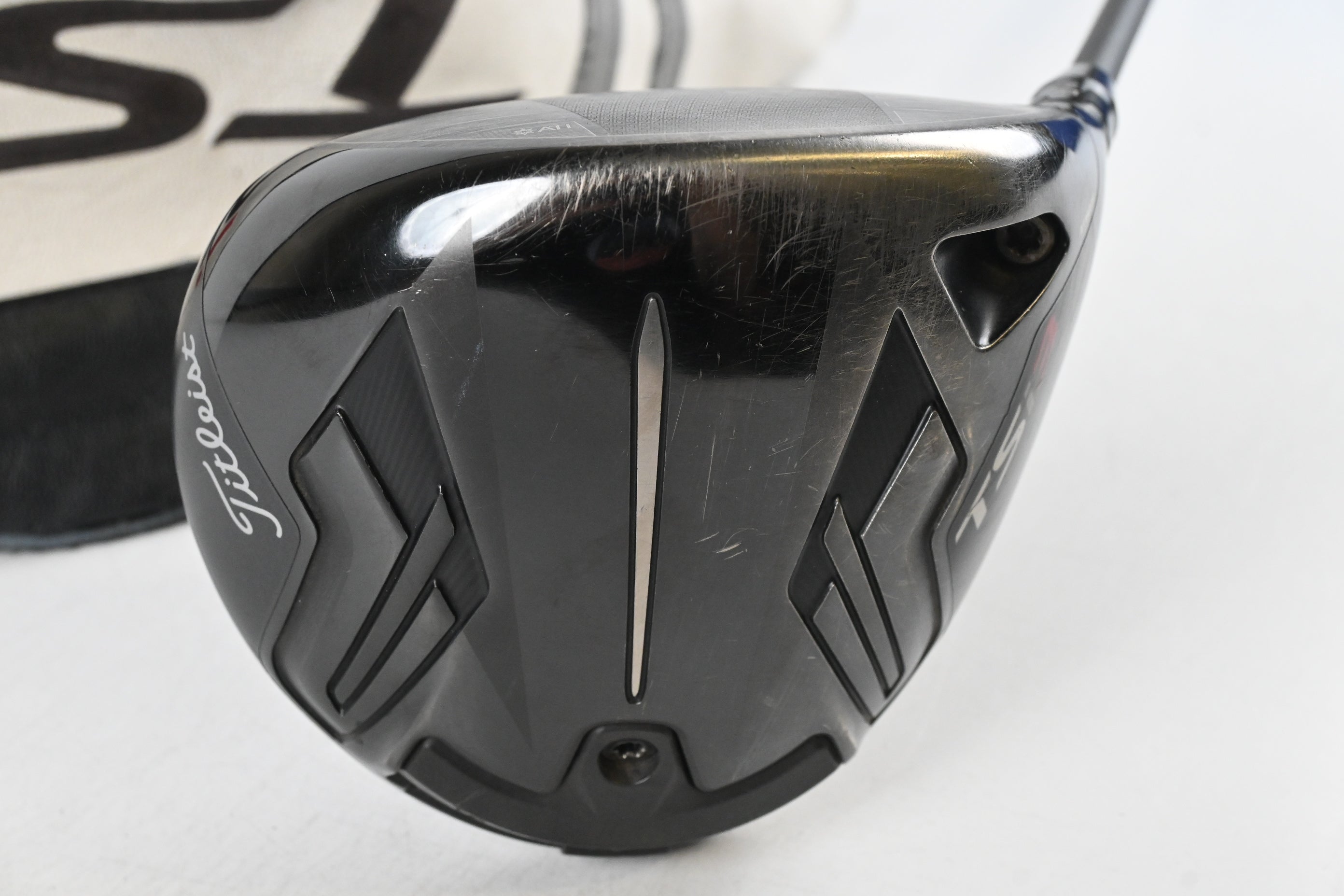 Titleist TSi3 Driver / 10 Degree / Stiff Flex Hzrdus Gen5 Black 60 Shaft