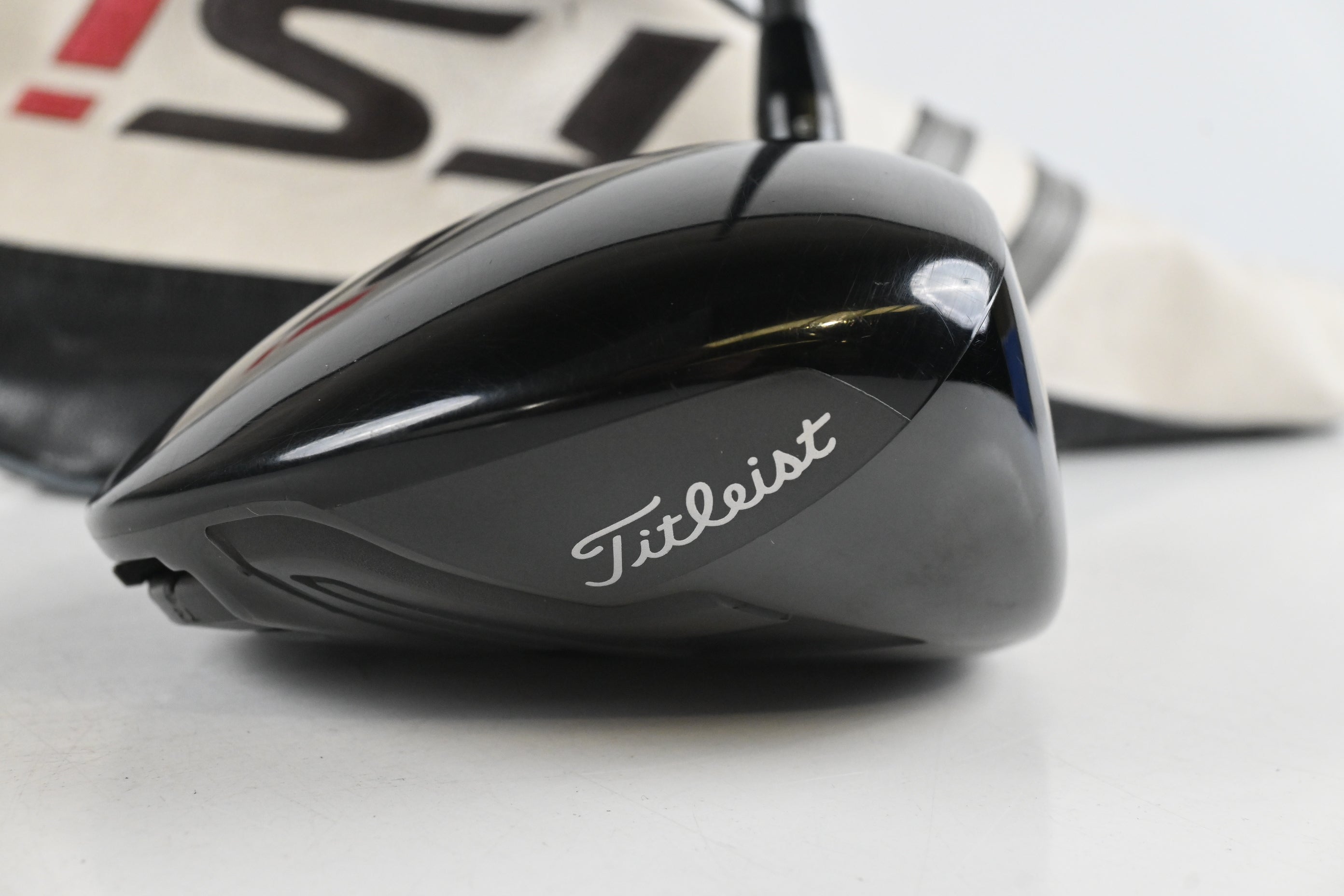 Titleist TSi3 Driver / 10 Degree / Stiff Flex Hzrdus Gen5 Black 60 Shaft