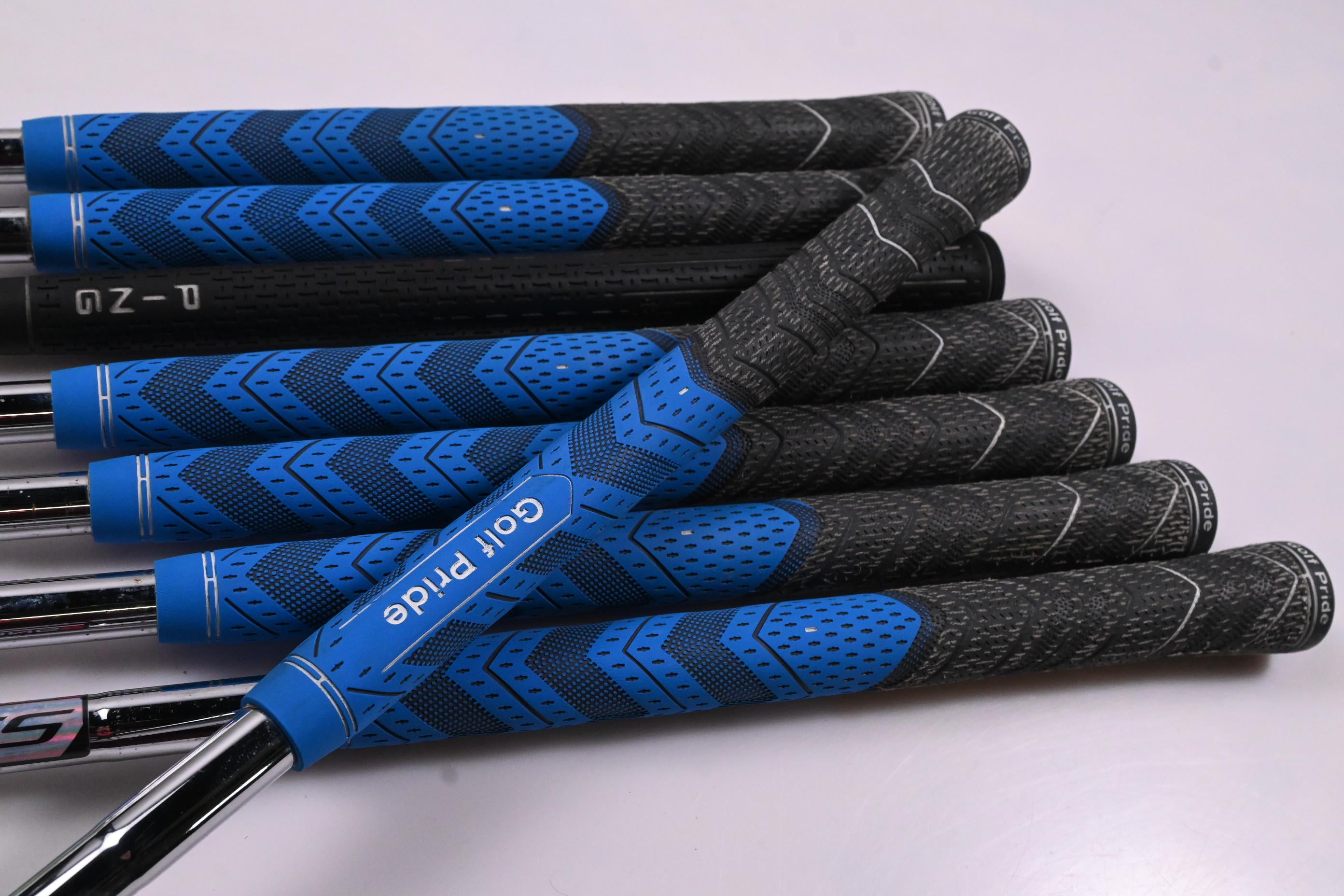 Ping G25 Irons / 5-PW+GW+SW / Green Dot / Regular Flex Ping CFS Shafts