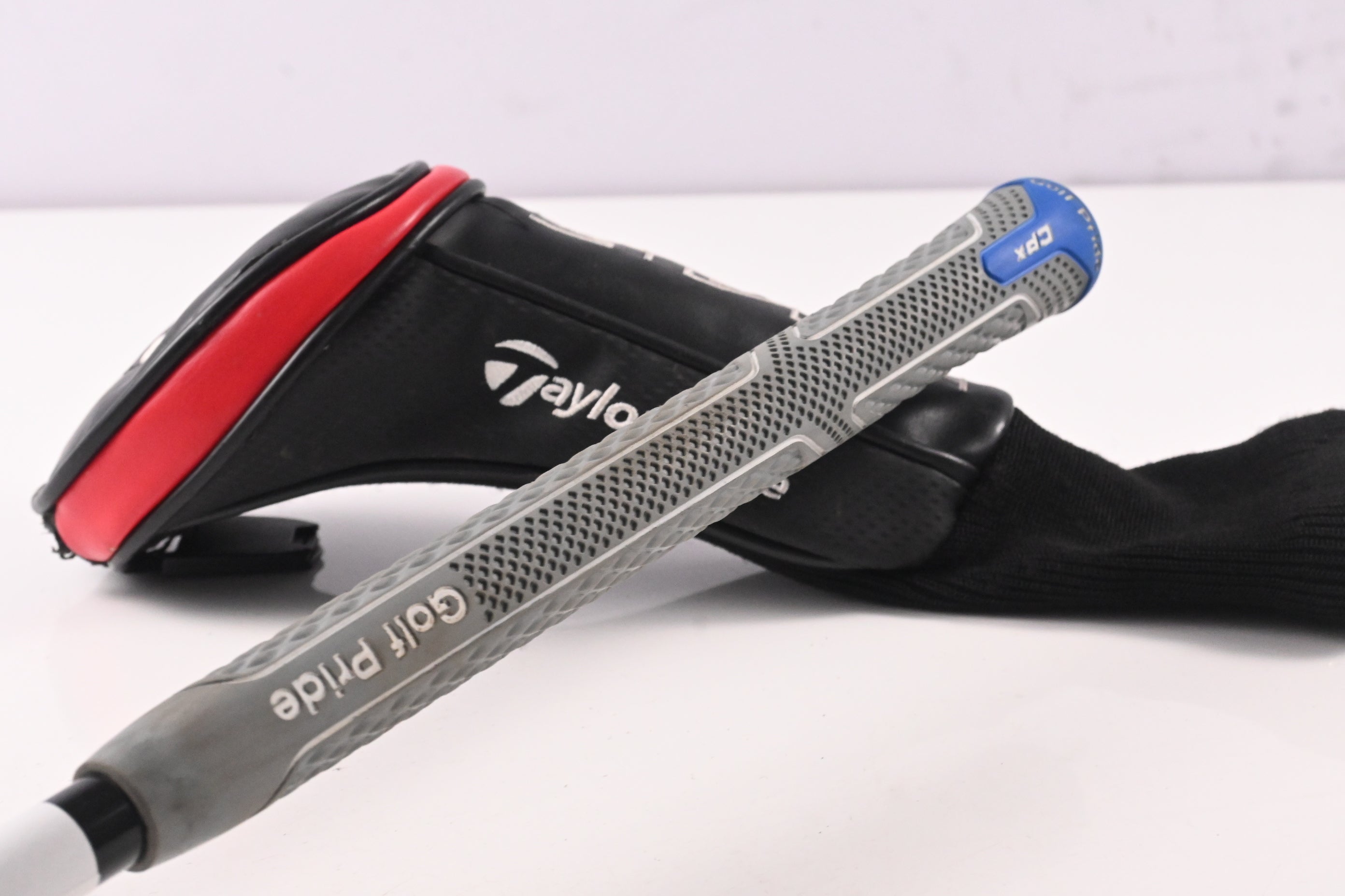 Taylormade Stealth #3 Hybrid / 19 Degree / Stiff Flex Ventus Red 7 Shaft