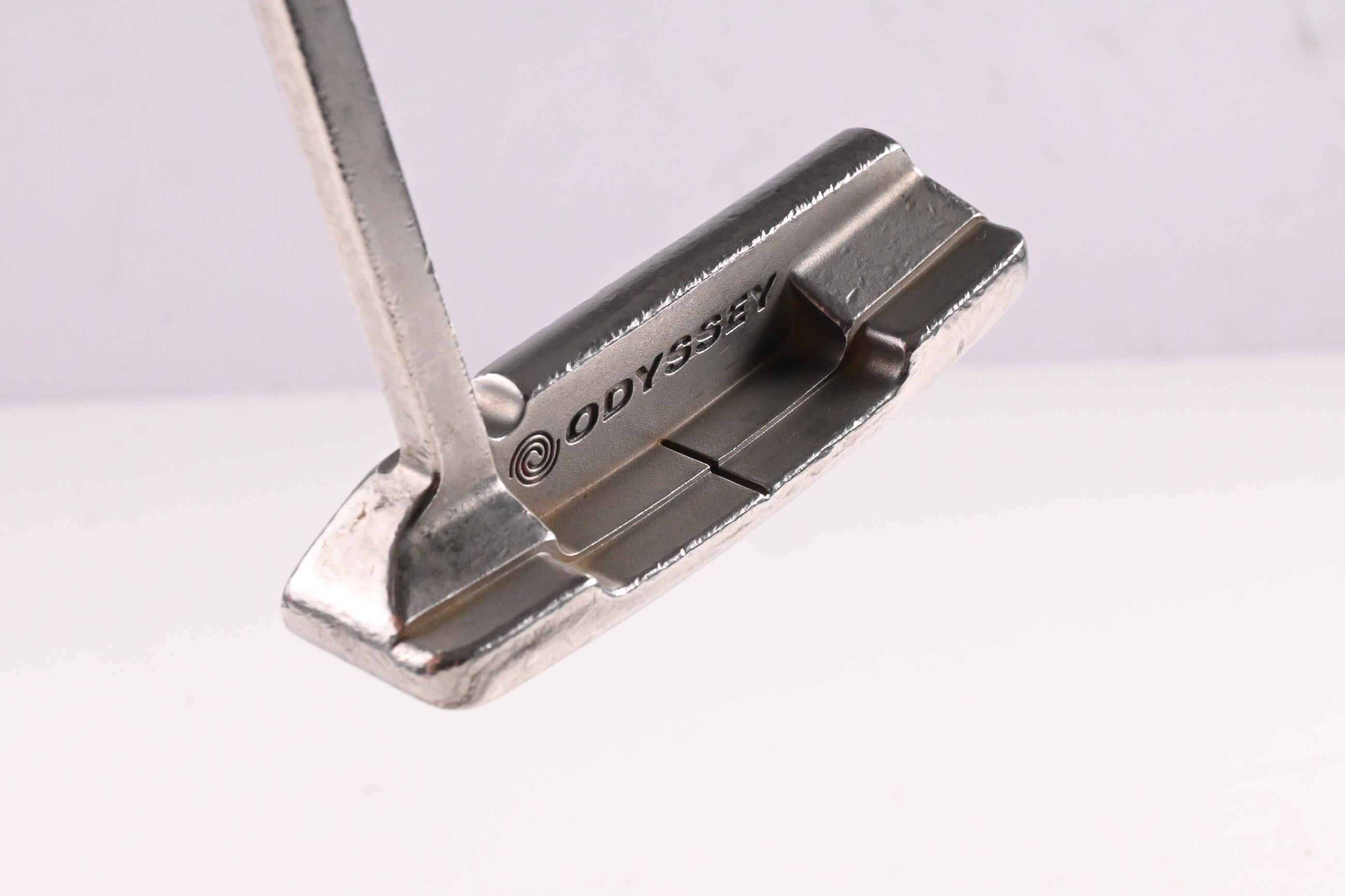 Odyssey White Hot #6 Long-Neck Putter / 35 Inch
