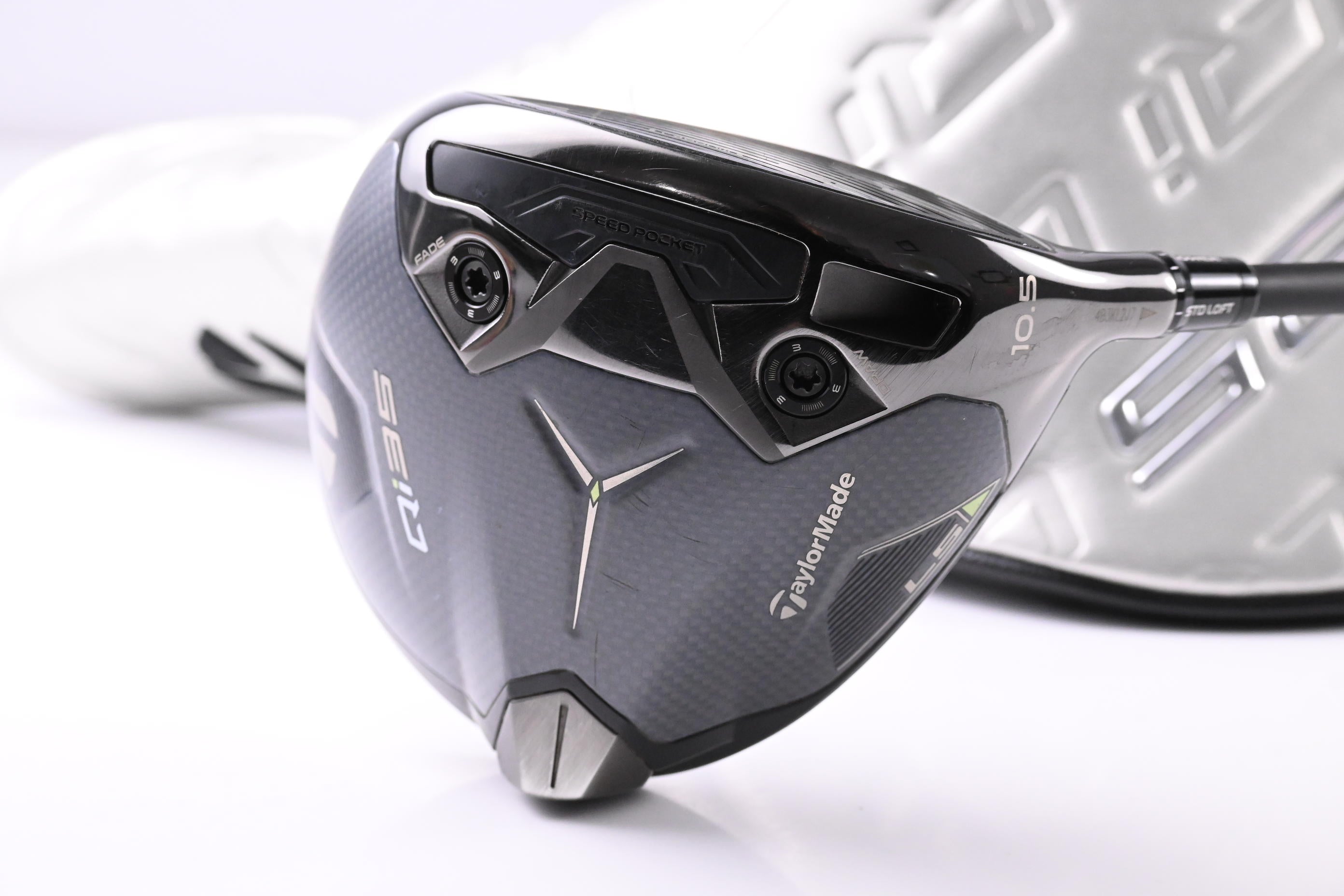 Taylormade Qi35 LS Driver / 10.5 Degree / Regular Flex REAX Blue 50 Shaft