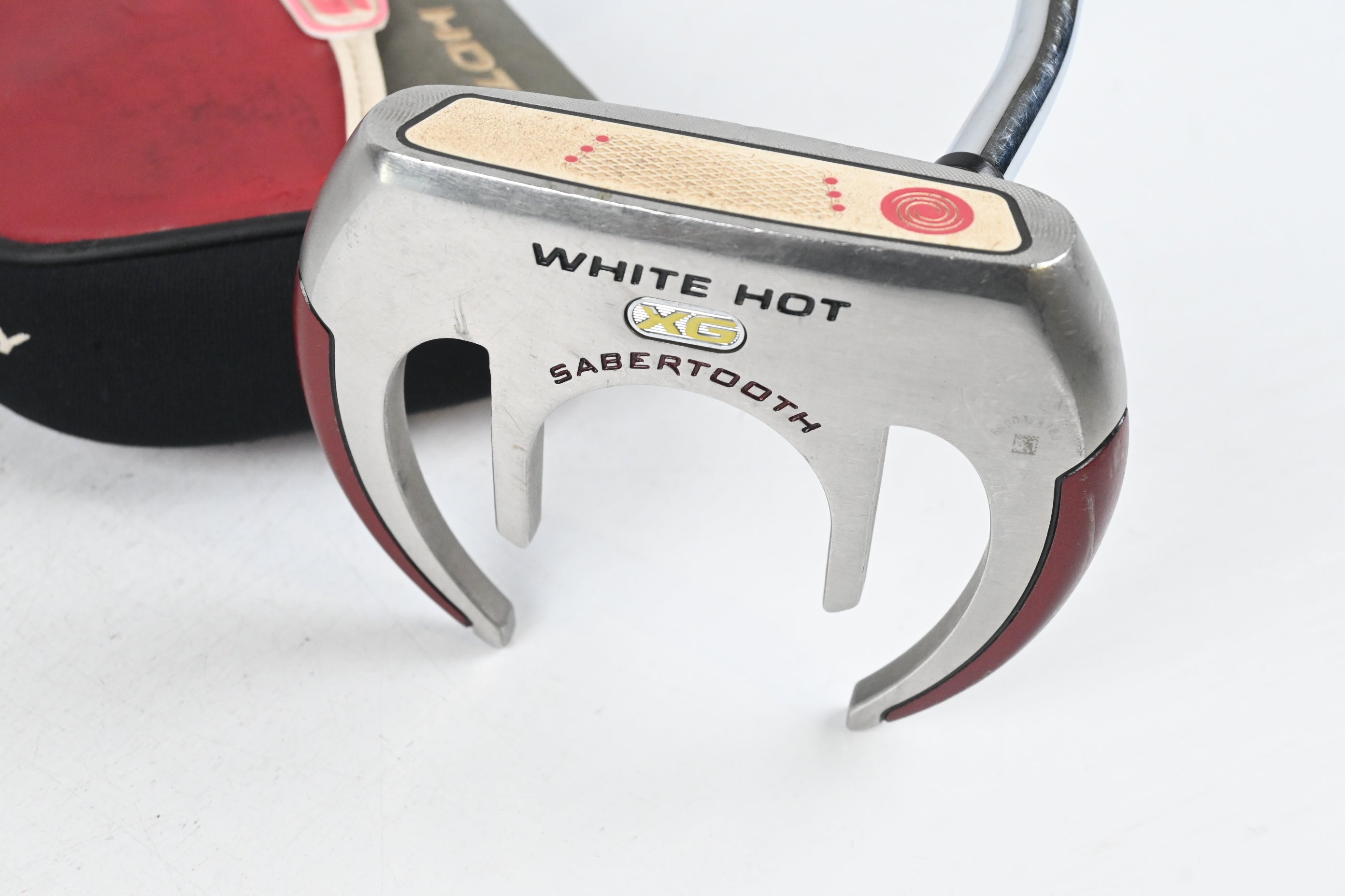Odyssey White Hot XG SaberTooth Putter / 32 Inch