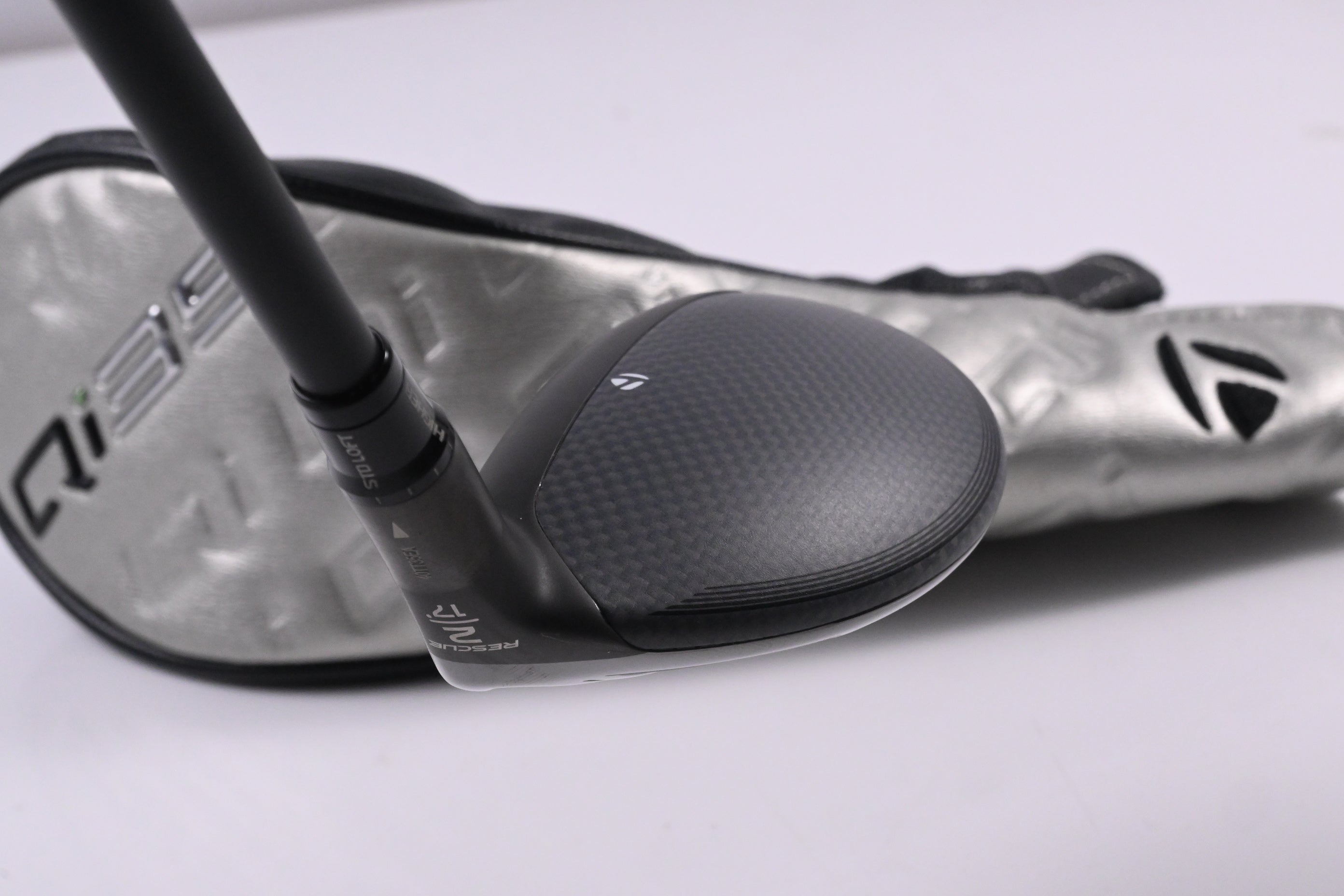 Taylormade Qi35 #2 Hybrid / 17 Degree / Stiff Flex Ventus Blue 7 Shaft