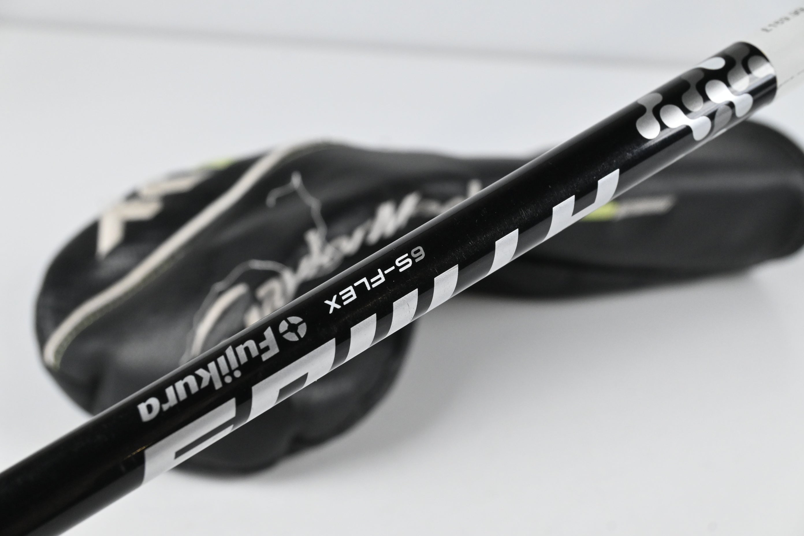 Taylormade M1 2017 Driver / 9.5 Degree / Stiff Flex Fujikura Atmos Silver 6