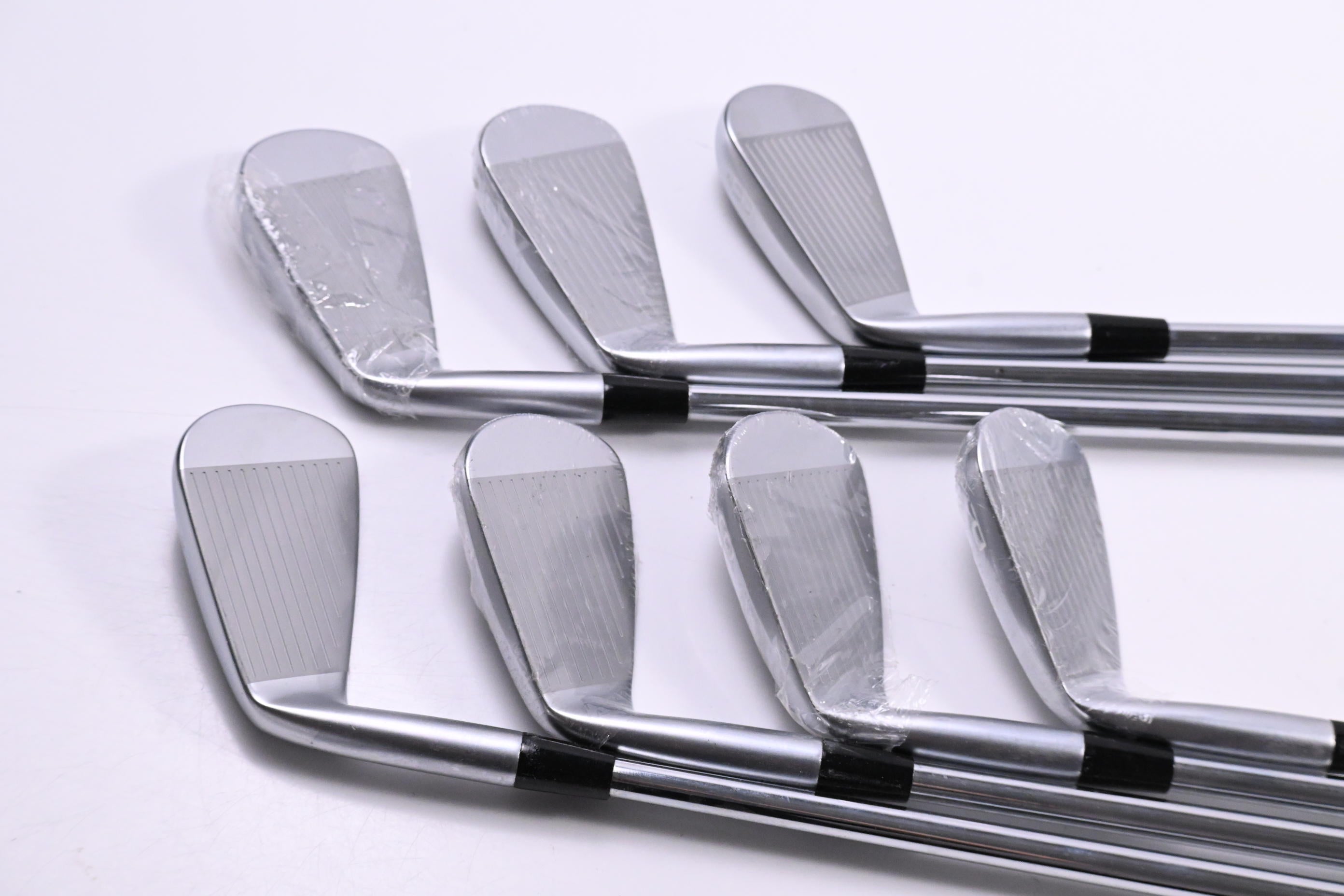 Mizuno Pro S-3 Irons / 4-PW / Stiff Flex Project X Precision Shafts