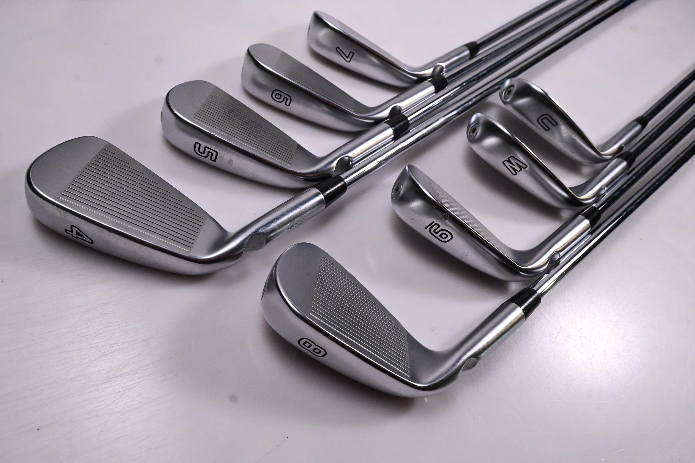 Ping i525 Irons / 4-PW+GW / Orange Dot / Regular Flex Ping AWT 2.0 Shafts