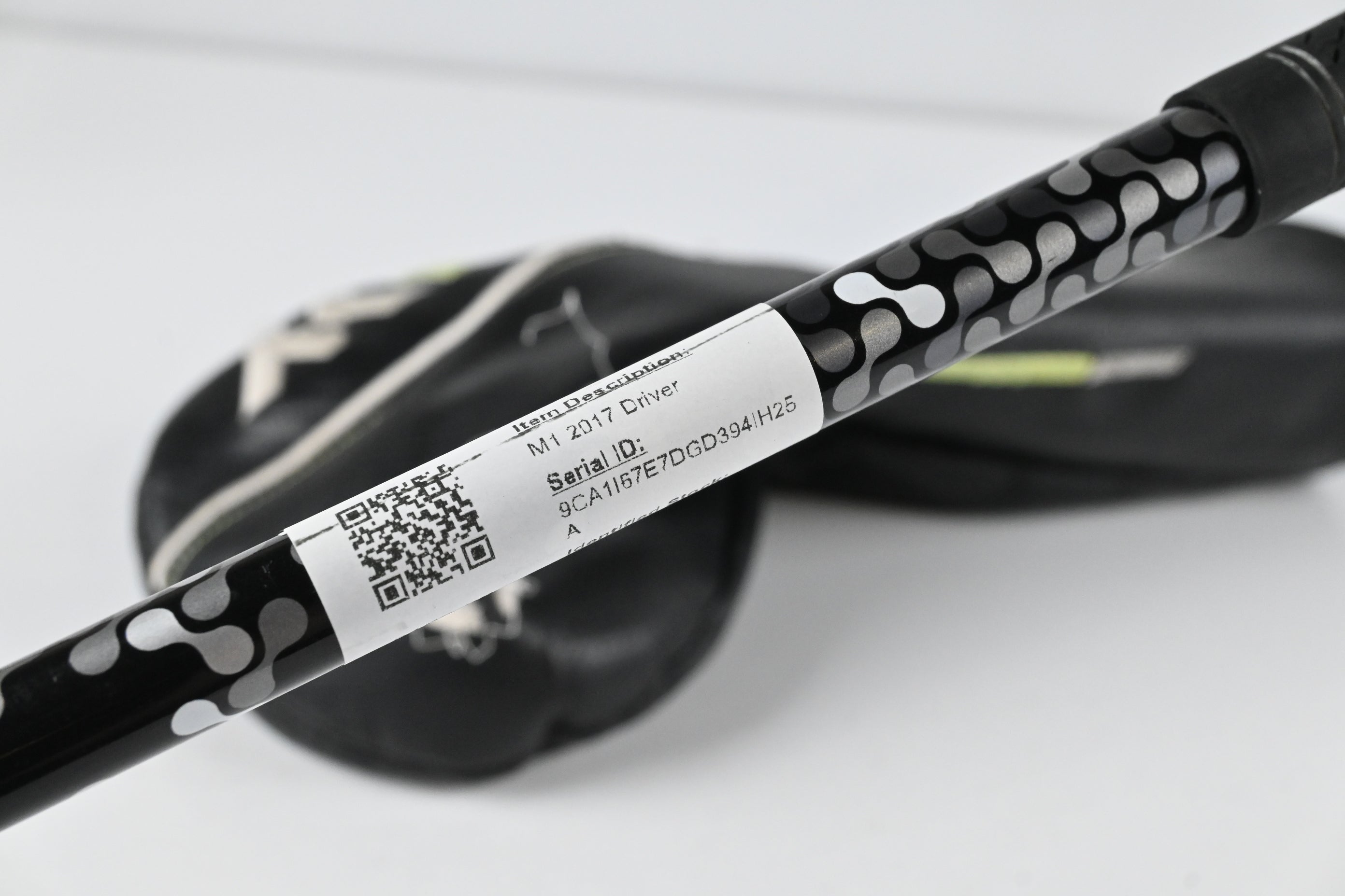 Taylormade M1 2017 Driver / 9.5 Degree / Stiff Flex Fujikura Atmos Silver 6