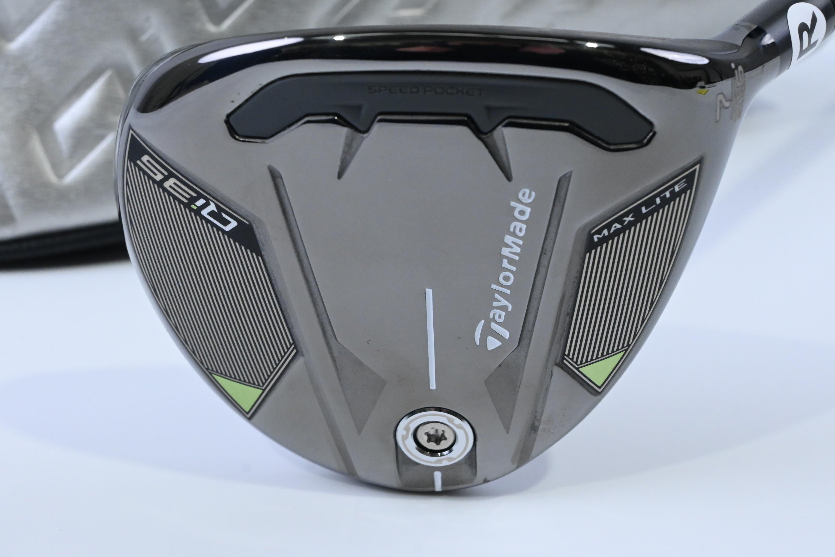 Taylormade Qi35 Max Lite #7 Wood / 21.5 Degree / Senior Flex Vanquish 4 Shaft