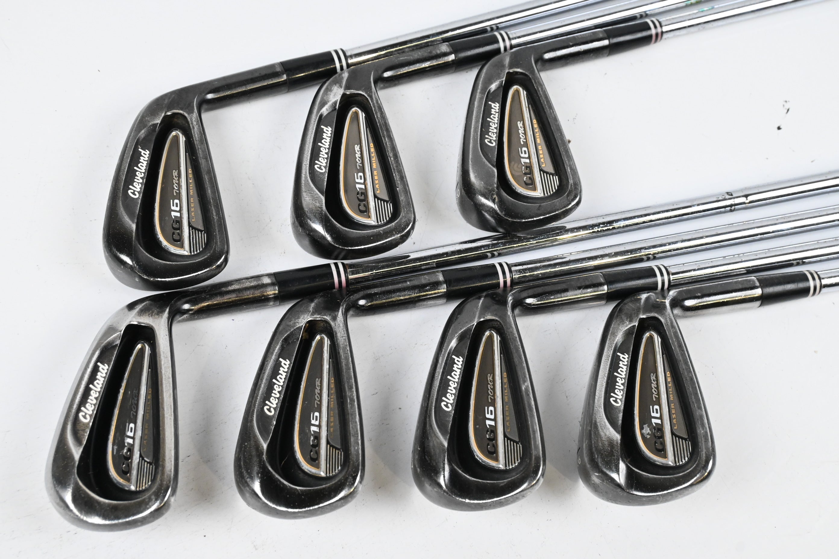 Cleveland CG16 Tour Irons / 4-PW / Regular Flex Dynamic Gold R300 Shafts