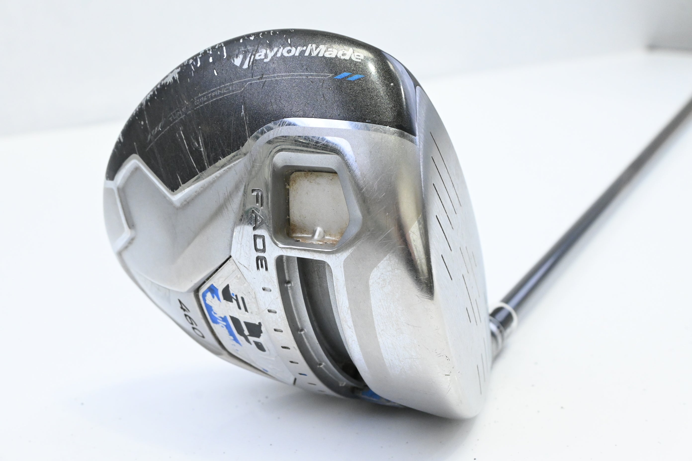 Taylormade SLDR Driver / 10.5 Degree / Stiff Flex Fujikura Speeder 57 Shaft