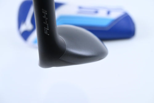 Mizuno JPX 925 Fli-Hi #4 Hybrid / 22 Degree / Regular Flex UST Recoil ES 780