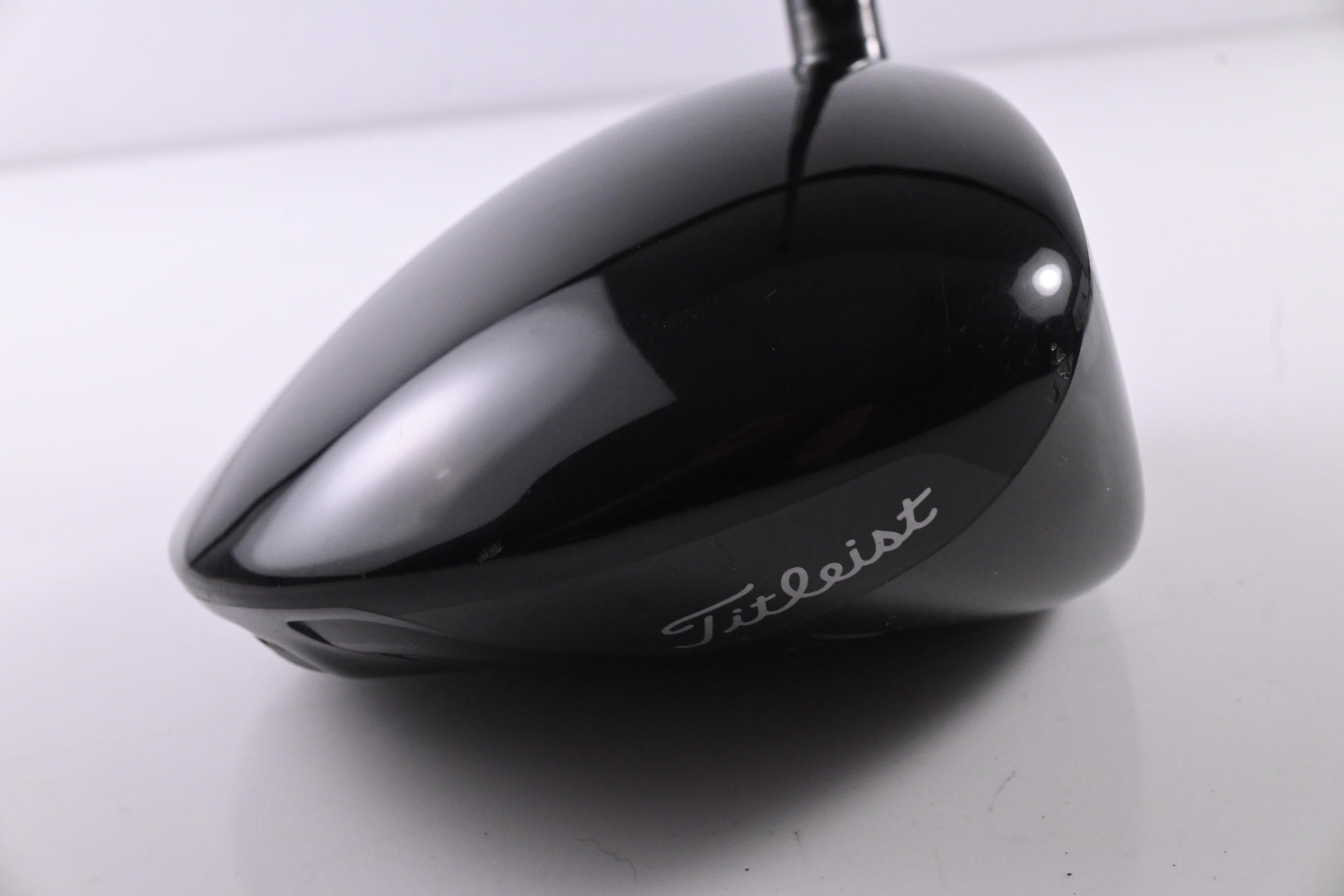 Titleist TSi3 Driver / 9 Degree / Stiff Flex Tensei AV Blue 55 Shaft