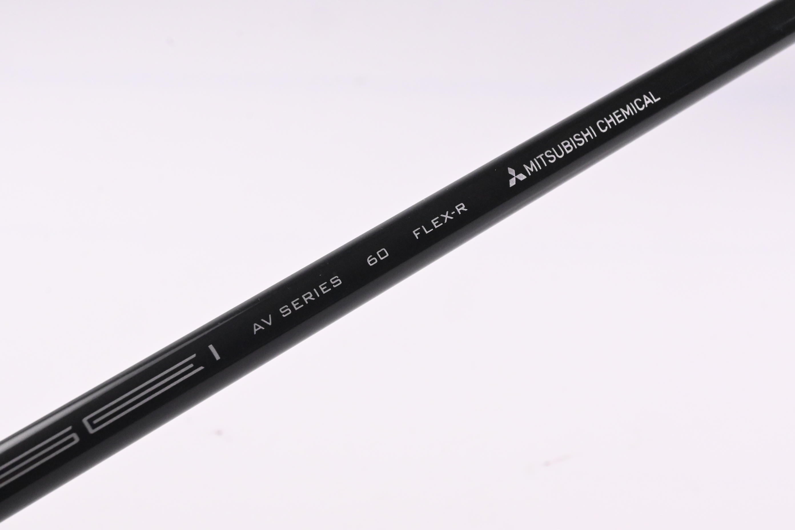 Taylormade Stealth HD Driver / 9 Degree / Regular Flex Tensei AV Raw Blue 60