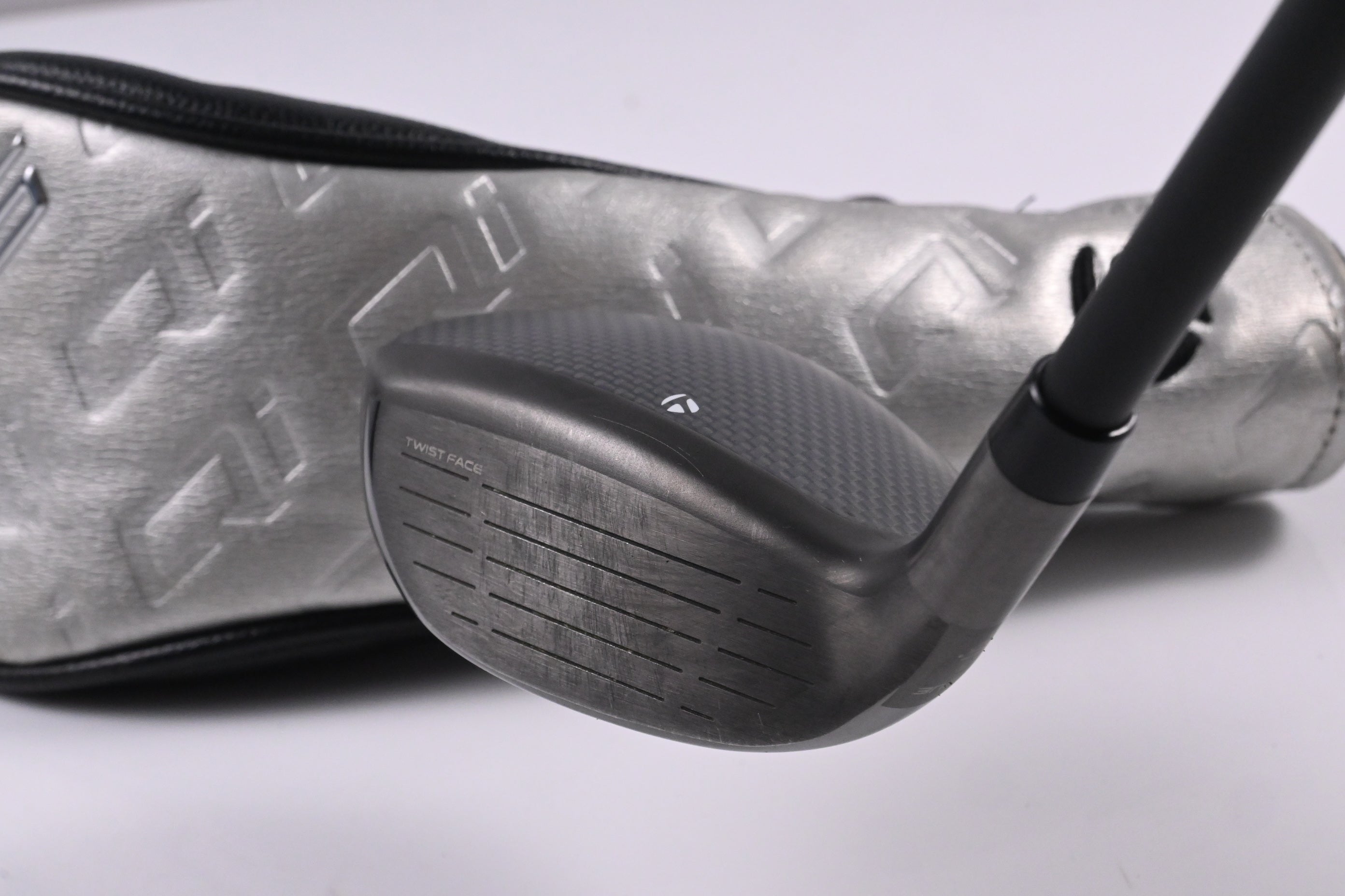 Taylormade Qi35 Max Lite #5 Hybrid / 27 Degree / Regular Flex Vanquish 5 Shaft