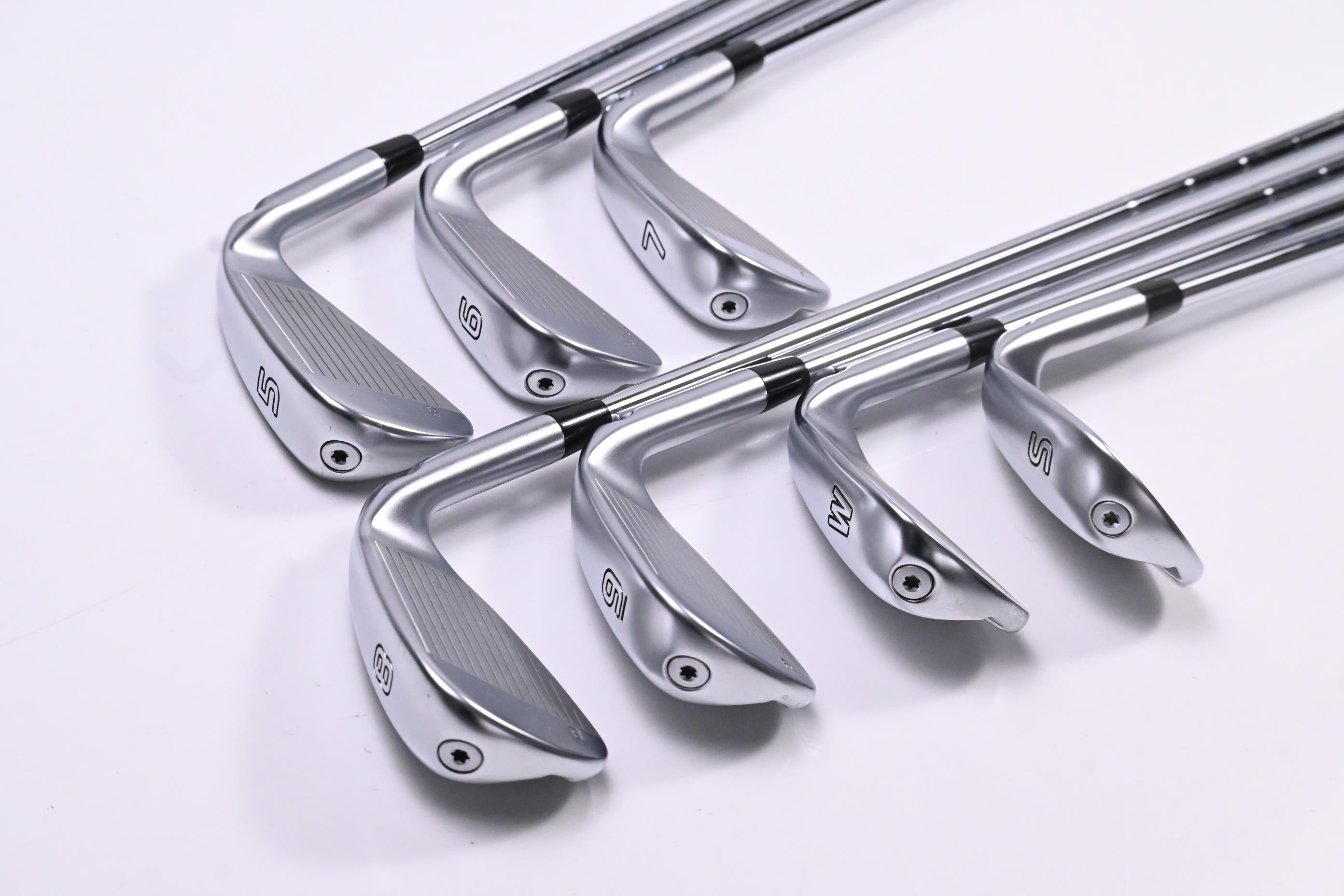 Left Hand Ping G425 Irons / 5-PW+SW / Black Dot / Regular Flex Ping AWT 2.0