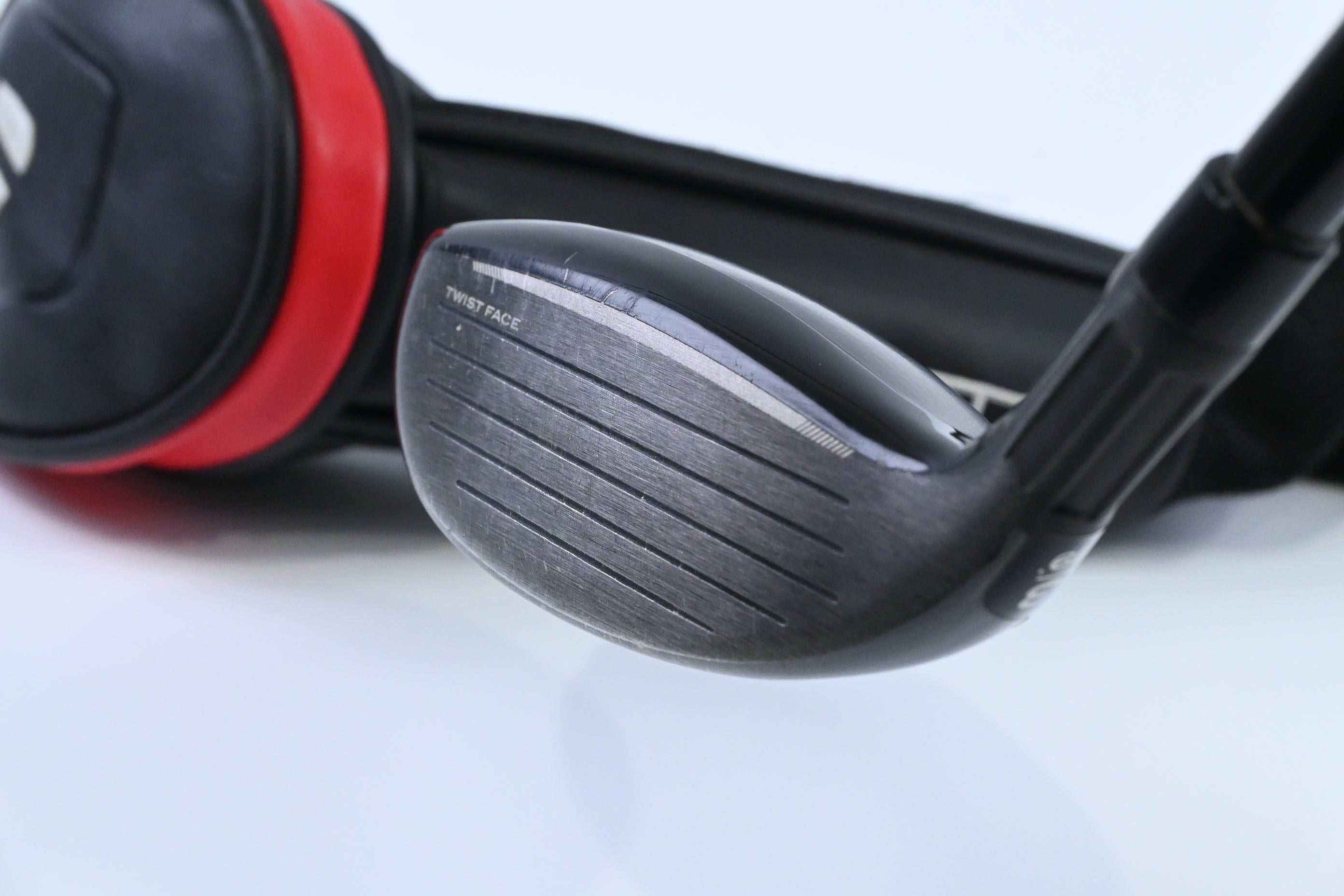 Taylormade Stealth #3 Hybrid / 19 Degree / Stiff Flex Fujkura Ventus Red 7