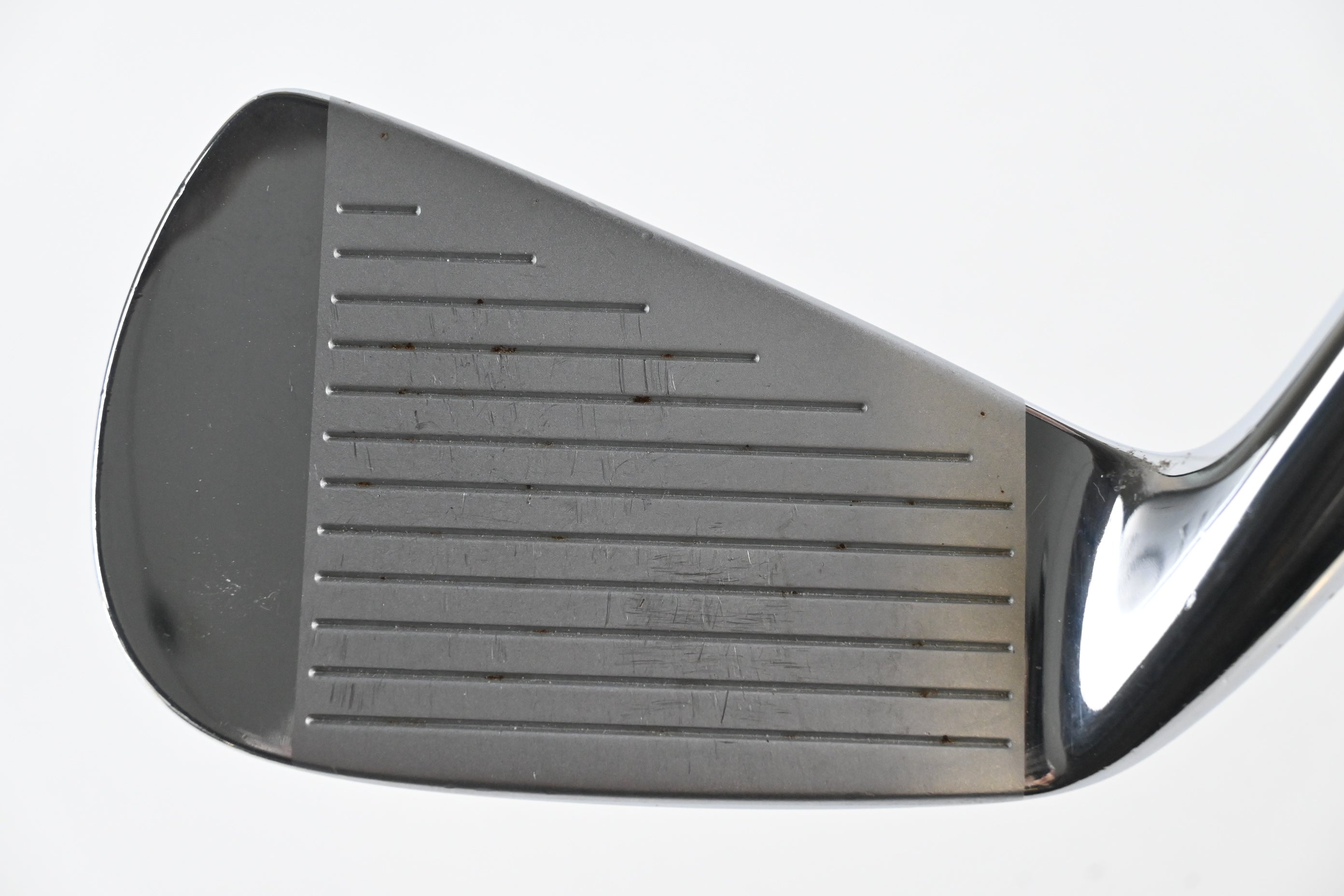 Titleist 695MB #6 Iron / Stiff Flex Project X Precision Shaft