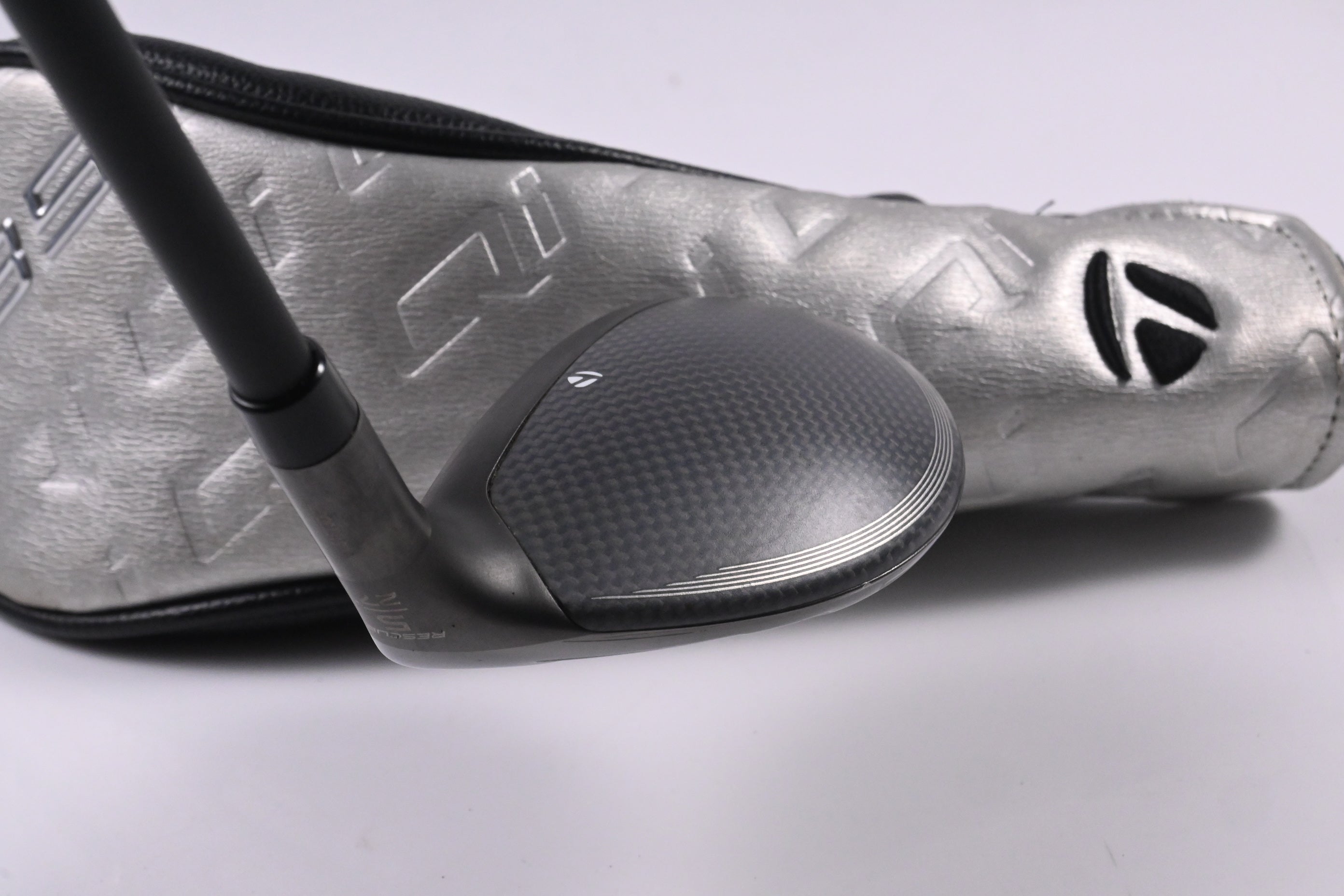 Taylormade Qi35 Max Lite #5 Hybrid / 27 Degree / Regular Flex Vanquish 5 Shaft