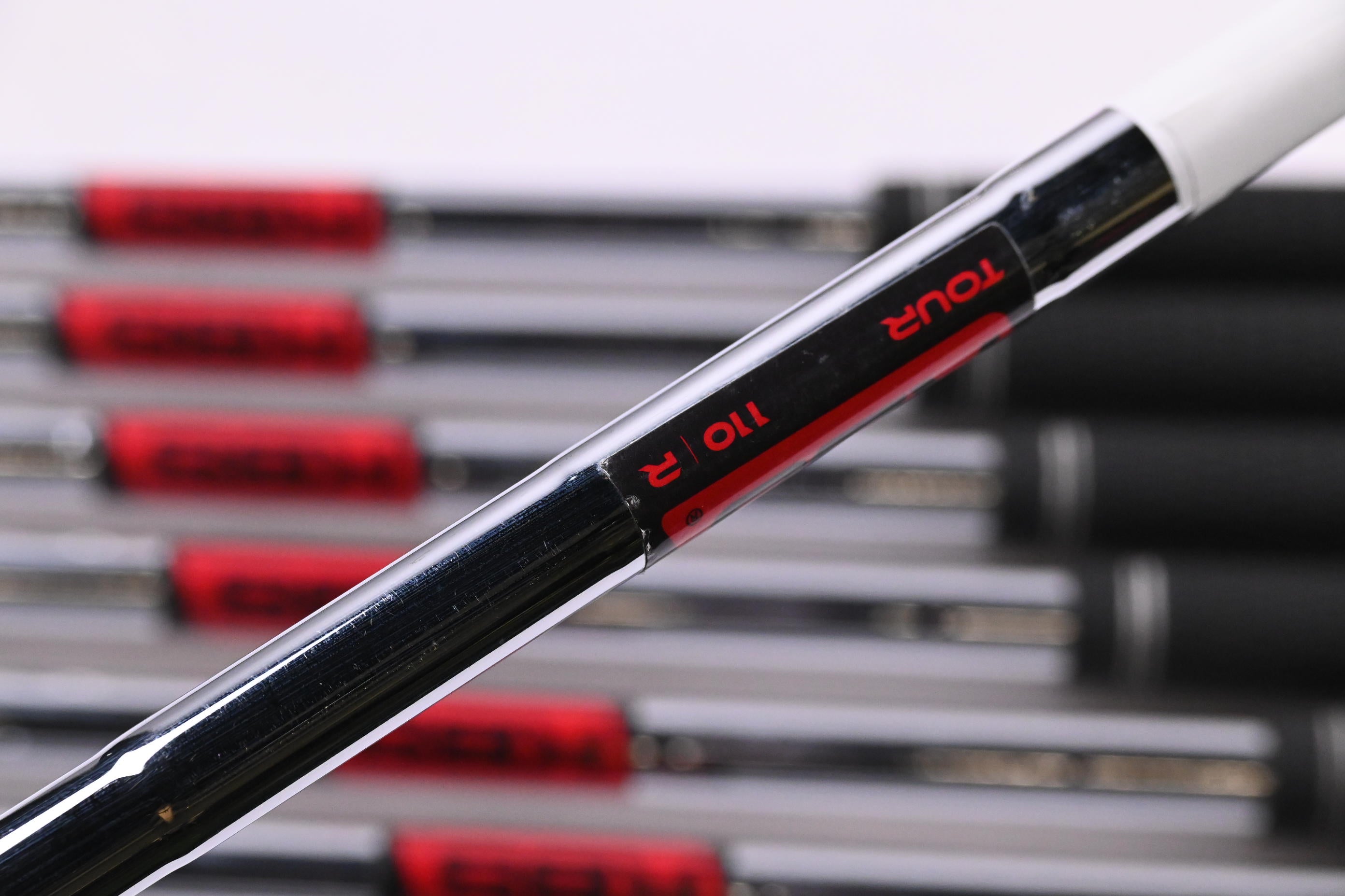 Callaway Apex Pro 21 Irons / 3-PW / Regular Flex KBS Tour 110 Shafts