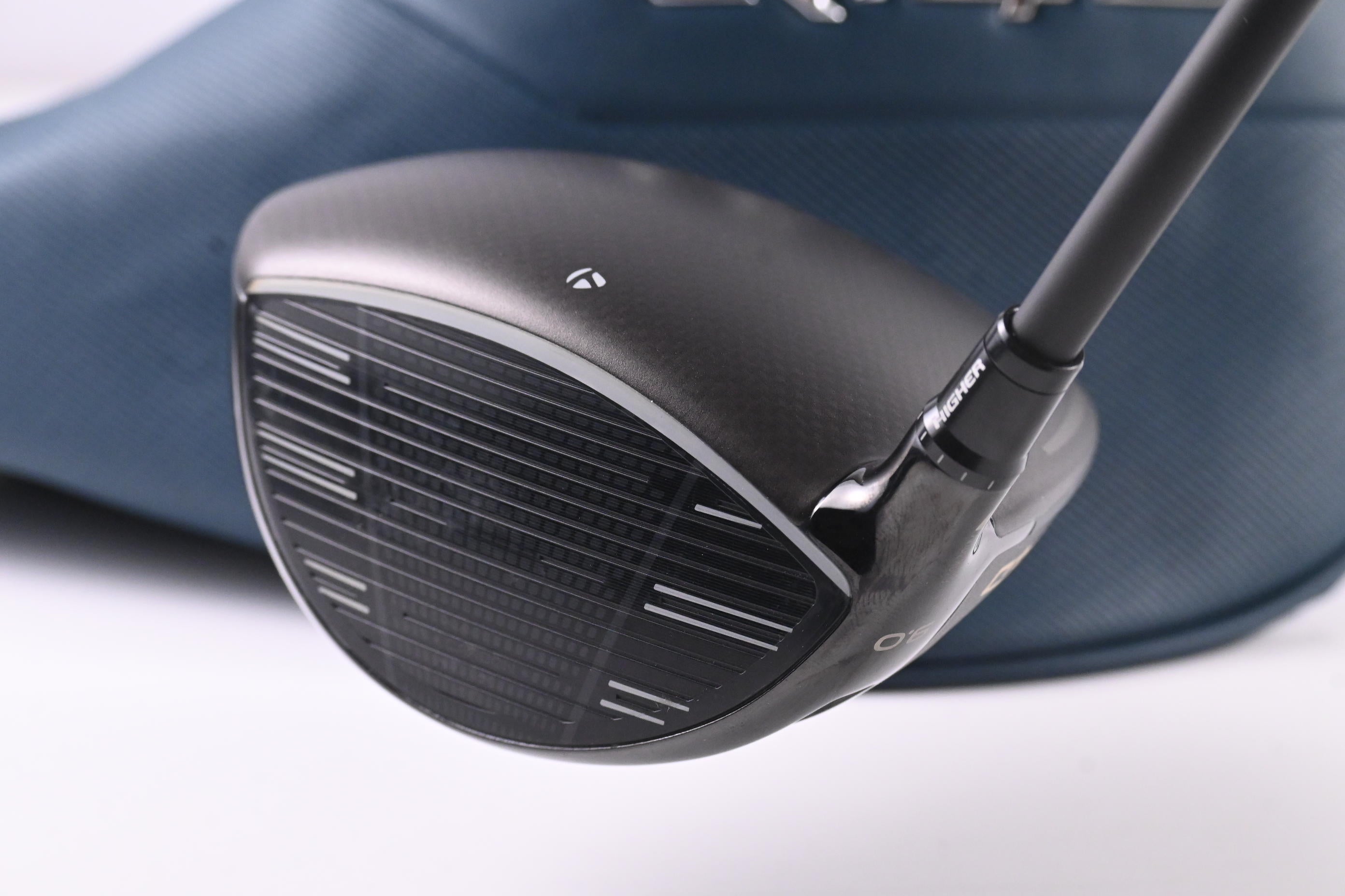 Taylormade Qi4D Driver / 9 Degree / Regular Flex Reax Blue 50 Shaft