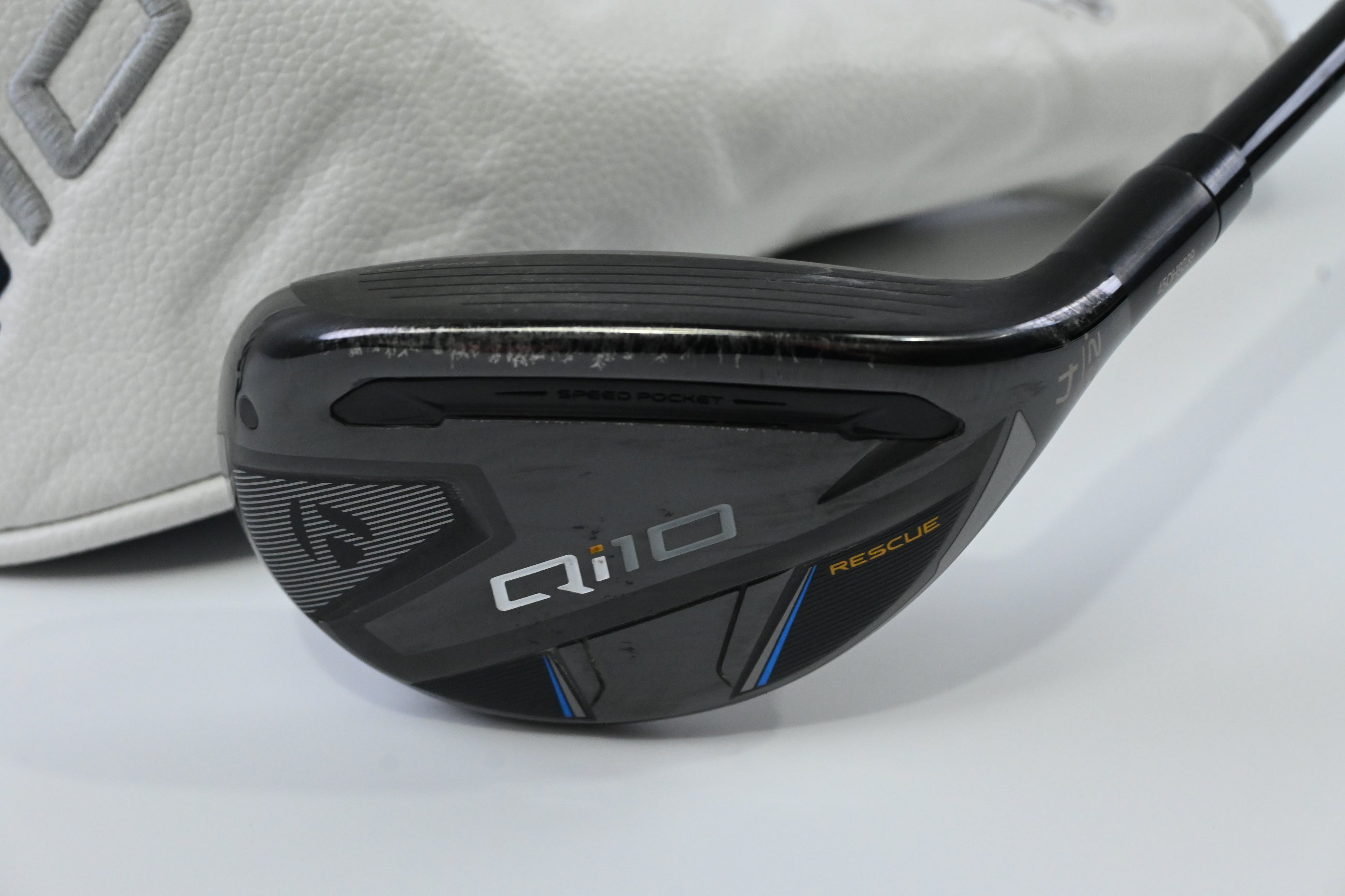 Taylormade Qi10 #4 Hybrid / 22 Degree / X-Flex HZRDUS Smoke Red RDX 80 Shaft